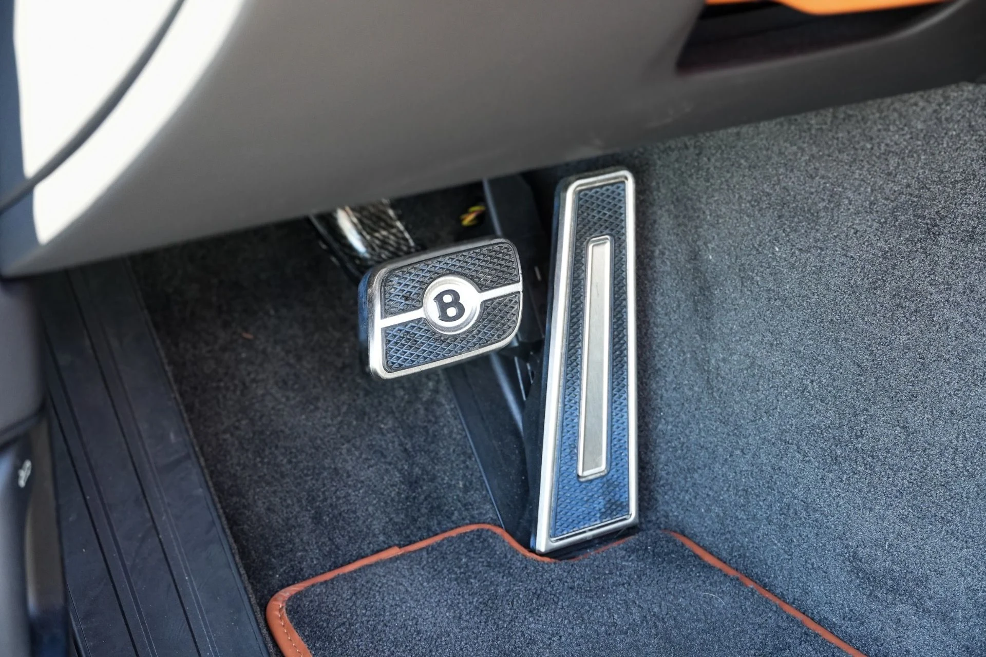 mph033_3741782929_Used_2023_Bentley_Continental_GT_S_V8_1778792307_af69b883e5