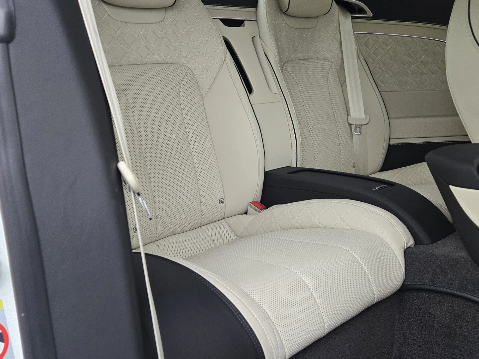 mph033_3742654131_763bb24bd5a0aaf4168cb53805017db5x_4b6fd9c6ed