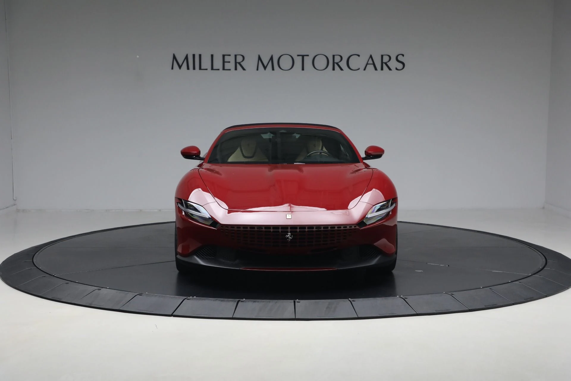 mph033_3753615871_Used_2025_Ferrari_Roma_Spider_1777992623_9d0c57e6a1