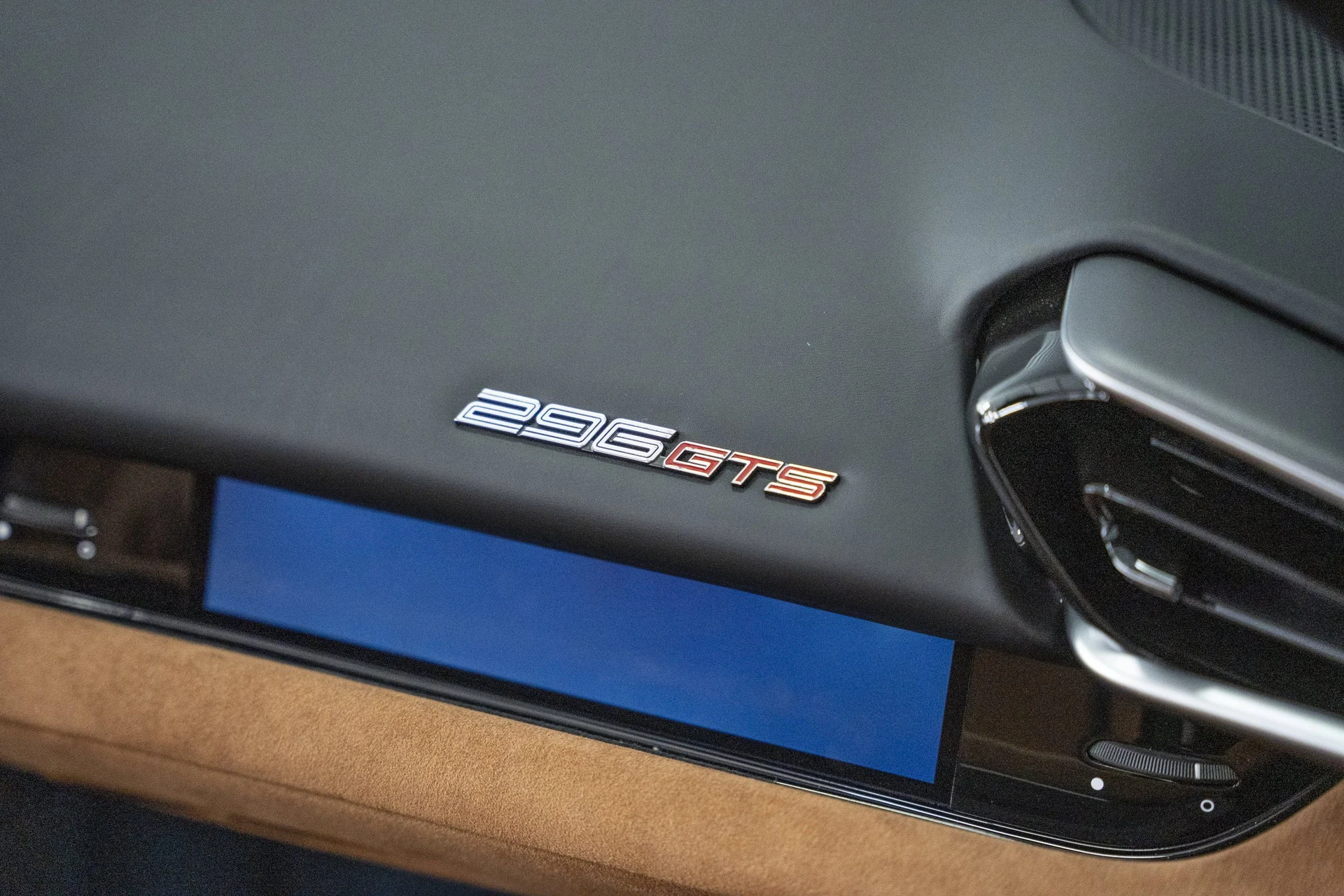 mph033_3757430828_77ec8616a06f4f00b130e768f06abcaf_a213acdf55