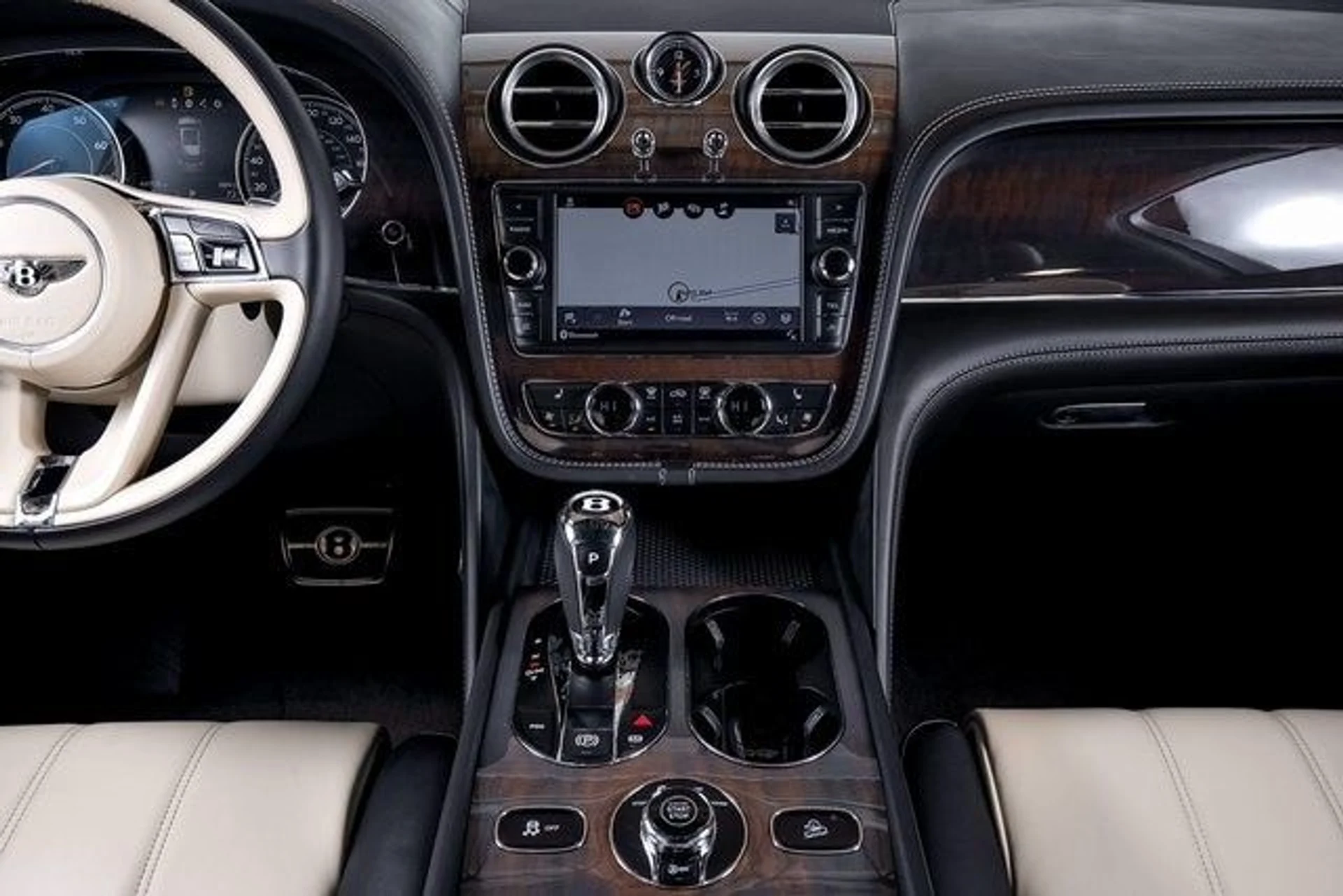 mph033_377029863_e5c020d370fa197ffb9128ea8f04cca0x_0be7a380b7