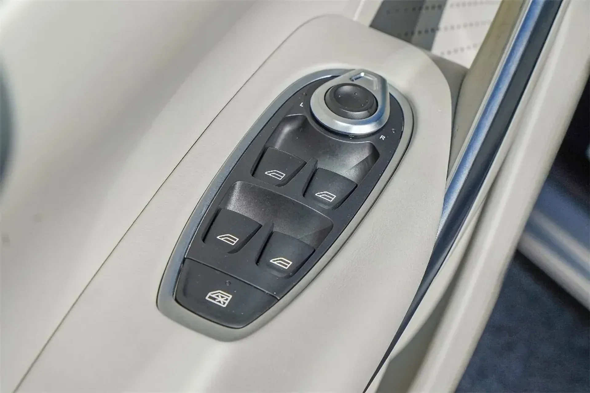 mph033_3772047256_949ad584e60247b4b835dd9c852c457d_0e46ffba76