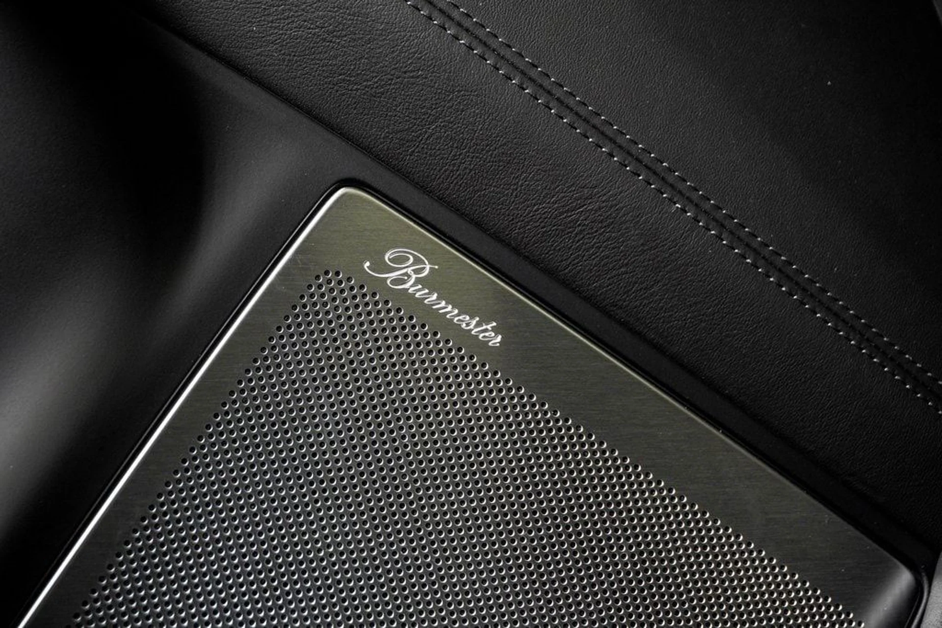 mph033_3775526612_ec757b263ebd2a9153617531f381fa4ax_971f9b855d