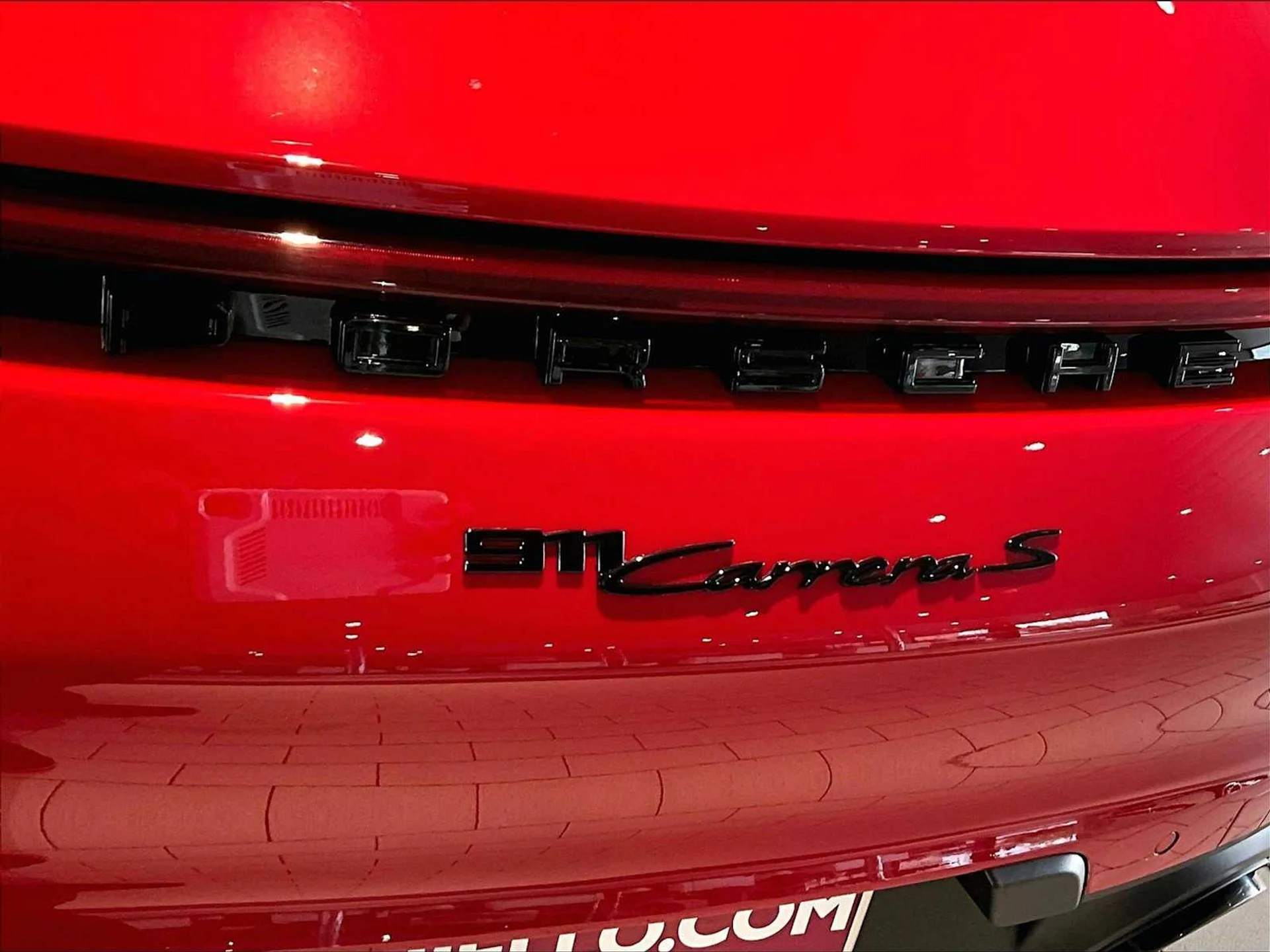 mph033_3776569106_9c3f3153cf330facb56e66f688819919x_1d9ca57881