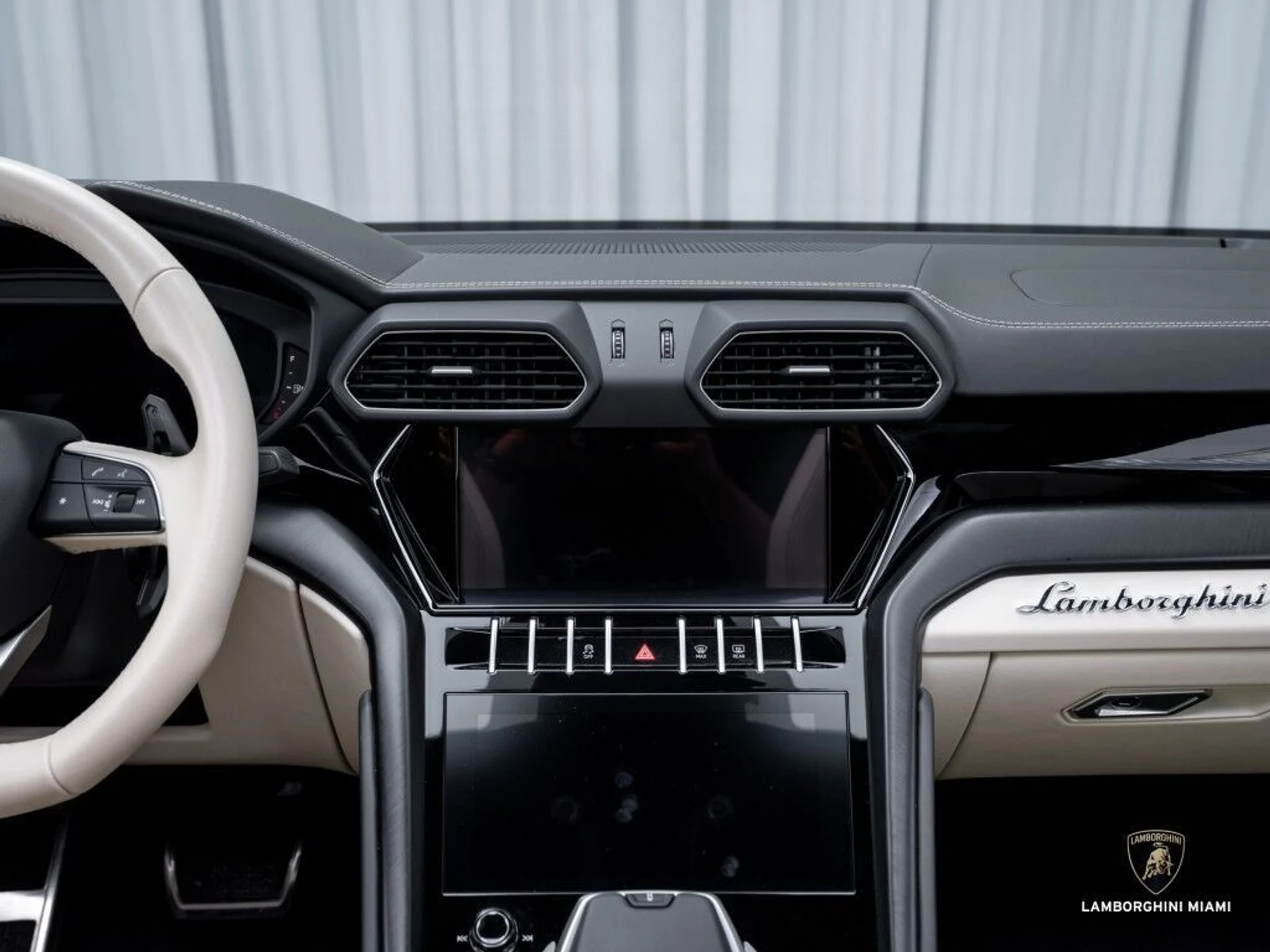 mph033_3791031691_07e1d0aa5f2340c181072c4ba3fd2dc1_cff3ecb9e2