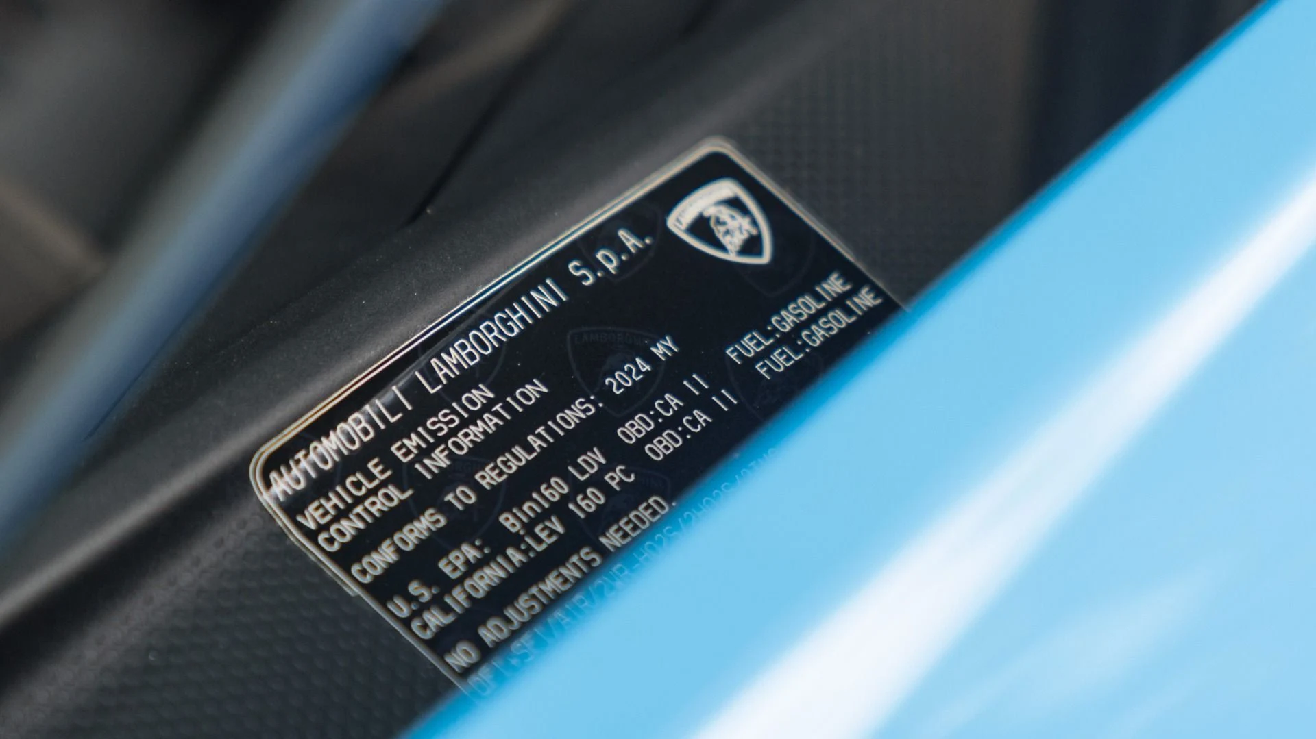 mph033_3791508883_Used_2024_Lamborghini_Huracan_Tecnica_1759426559_e8a0bae79c