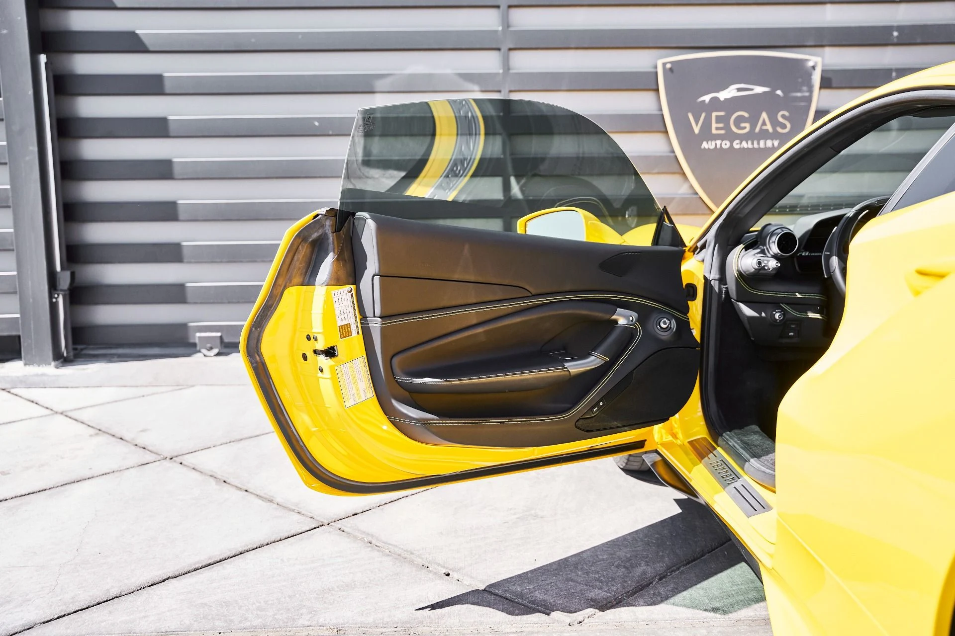 mph033_3792663380_Used_2021_Ferrari_F8_Tributo_Base_1774743043_63bb3e9cc0