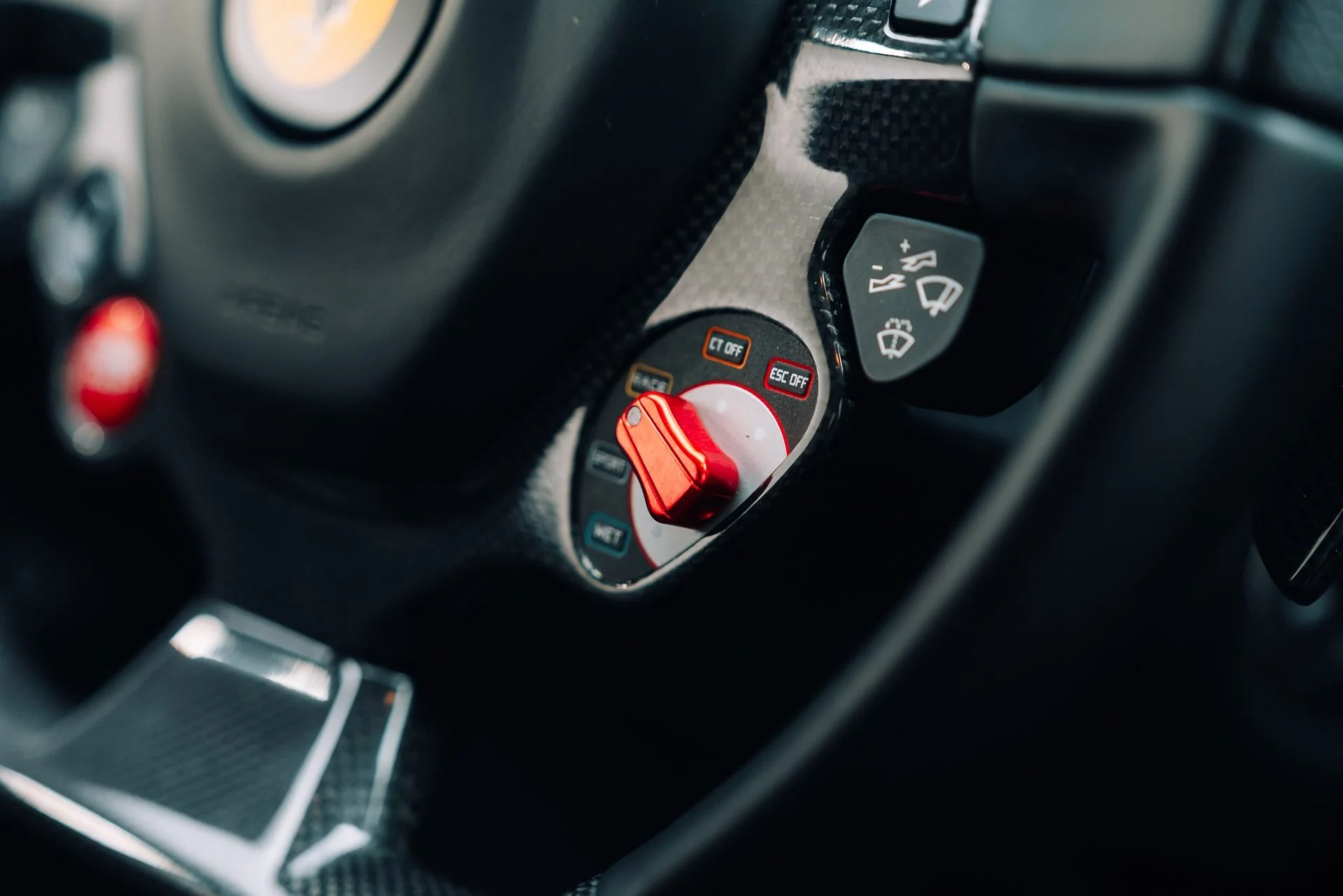 mph033_3797789163_Used_2015_Ferrari_458_Speciale_1762994938_bd5a7a3172