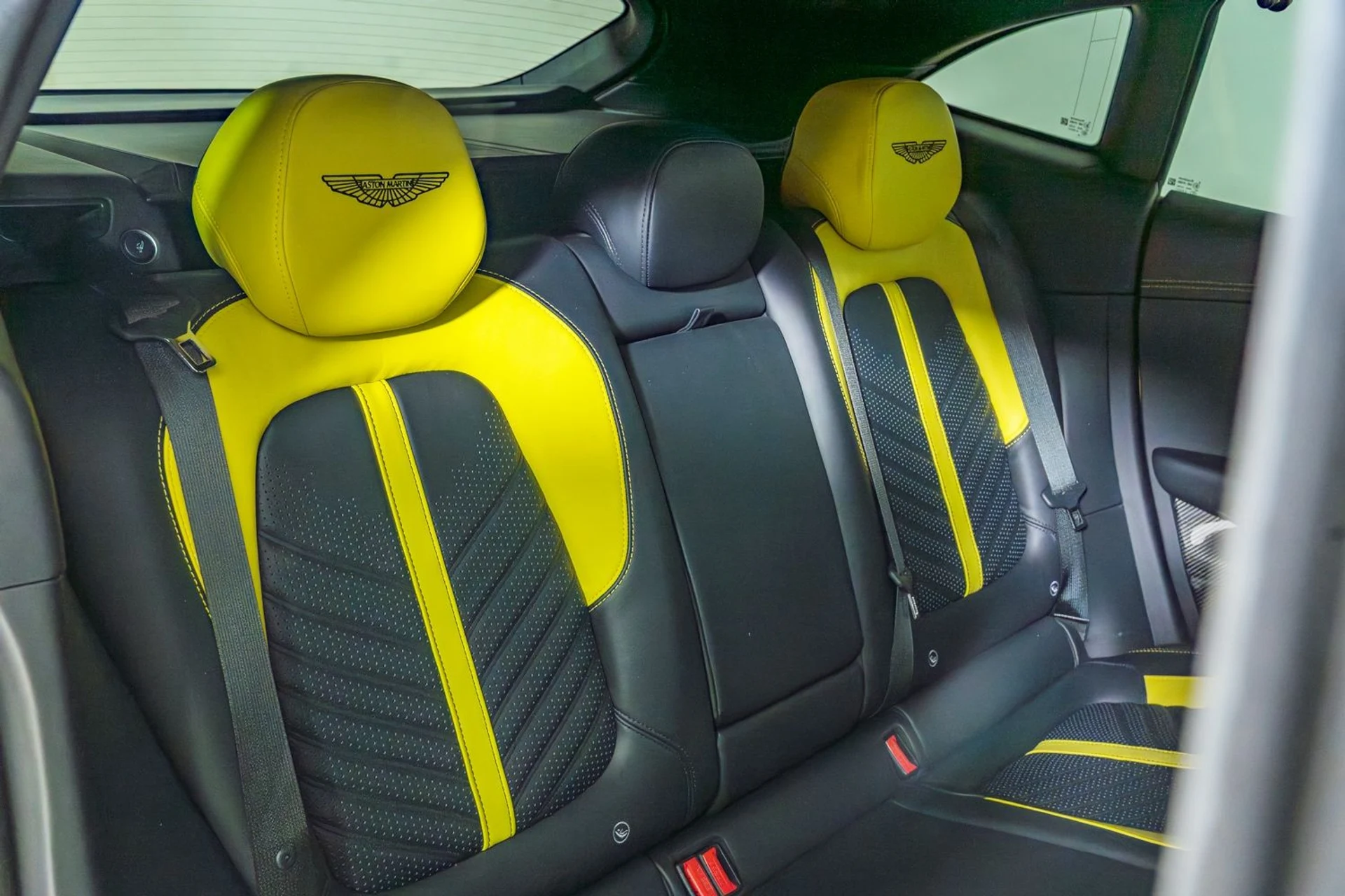 mph033_3798057626_e01fd73f39a44094807345eab977eaf2_fd10d641ab