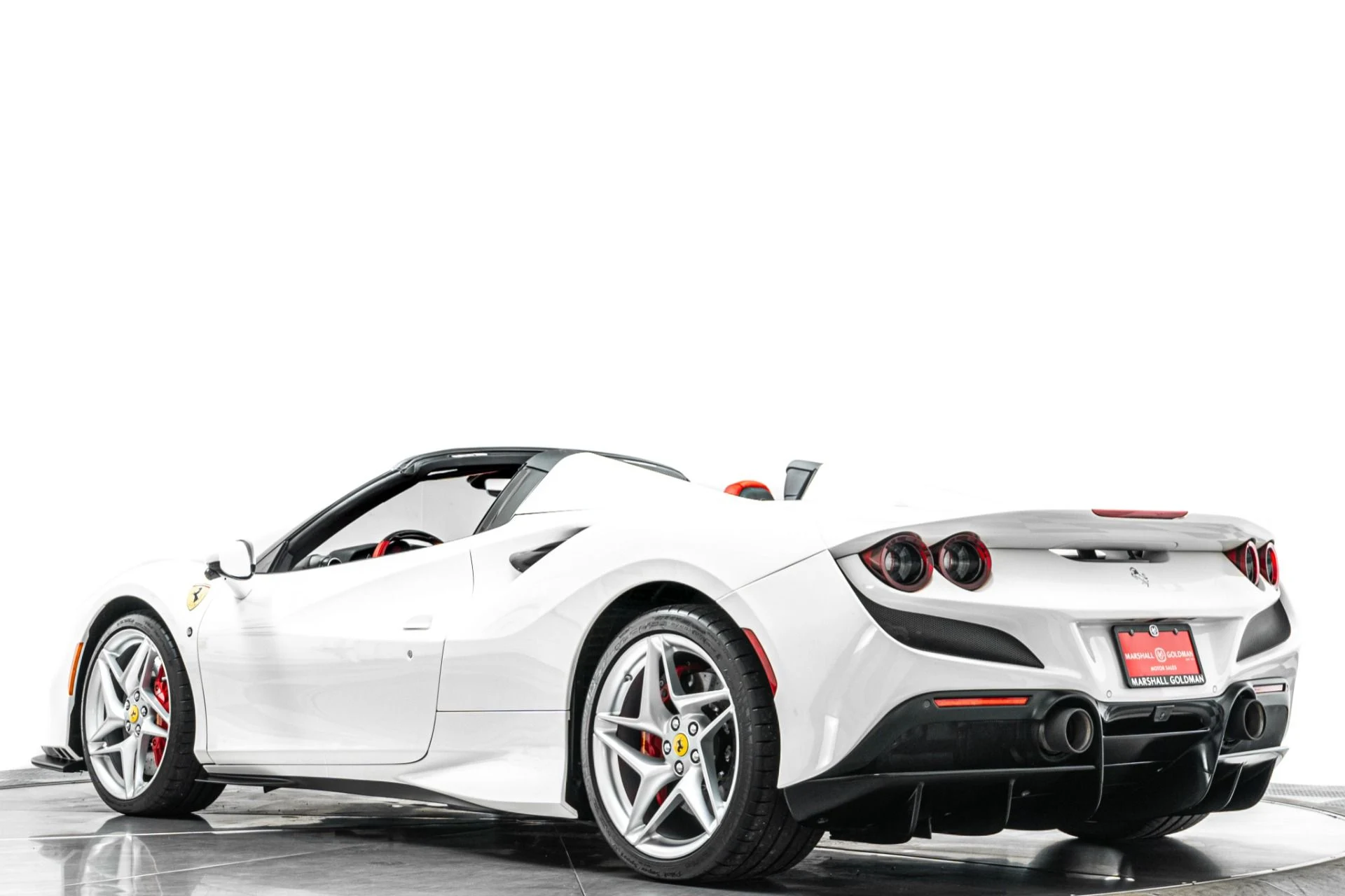 mph033_3799646045_Used_2023_Ferrari_F8_Spider_Low_Miles_Two_Tone_Paint_Carbon_Driving_Zone_Passenger_Display_1789405204_712308e275