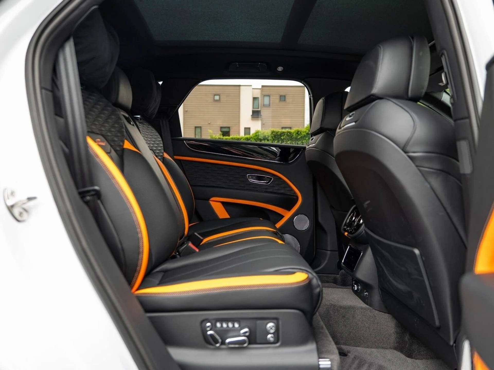 mph033_3800887082_f937b9f071d6510a5dc1c34391d2fbf4x_c11ff12f7d