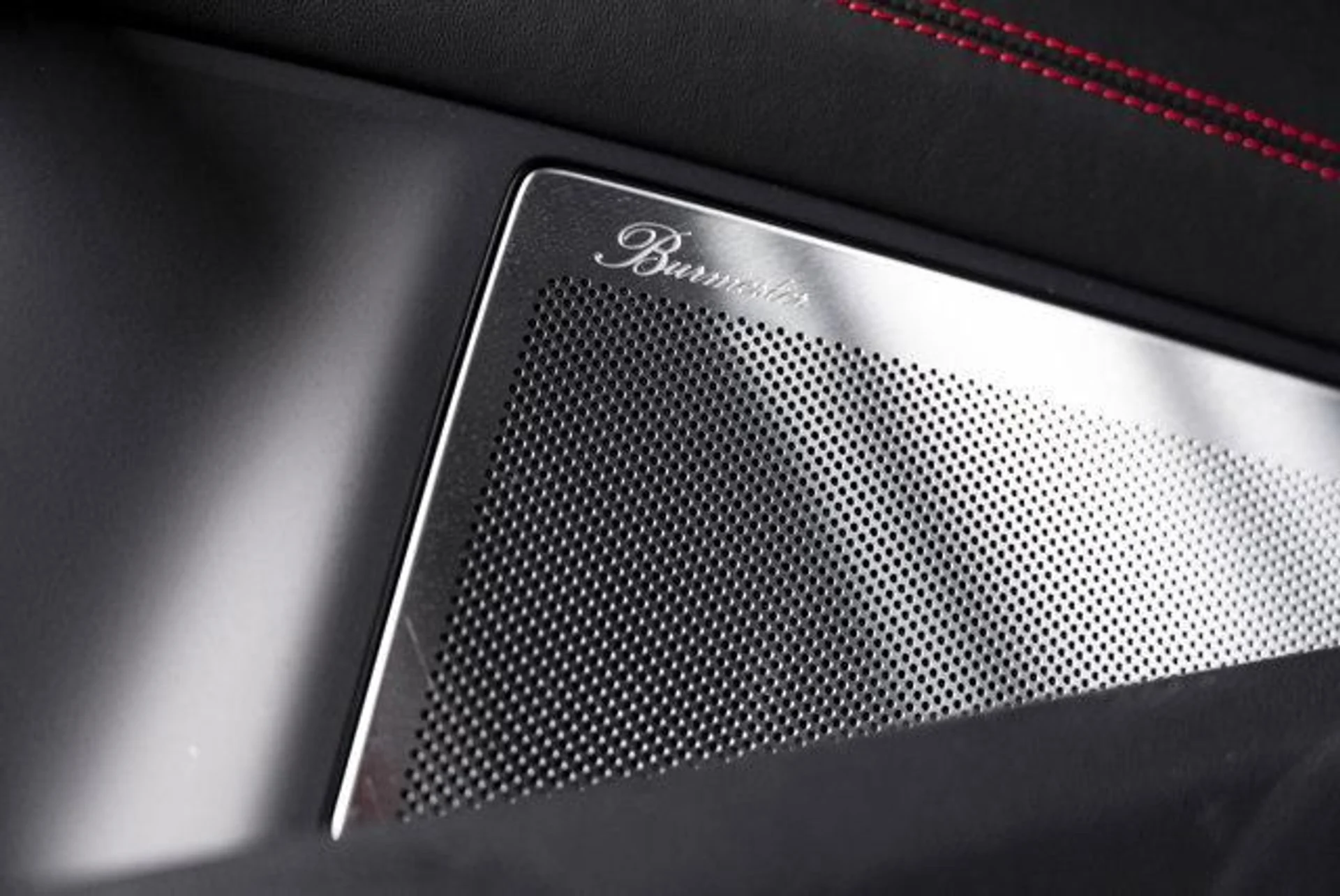 mph033_3800958173_x_Xbe9_S5_BM_3_LD_Fmj_B3_Lf_F9k9_Wh_Es_c0973a5140