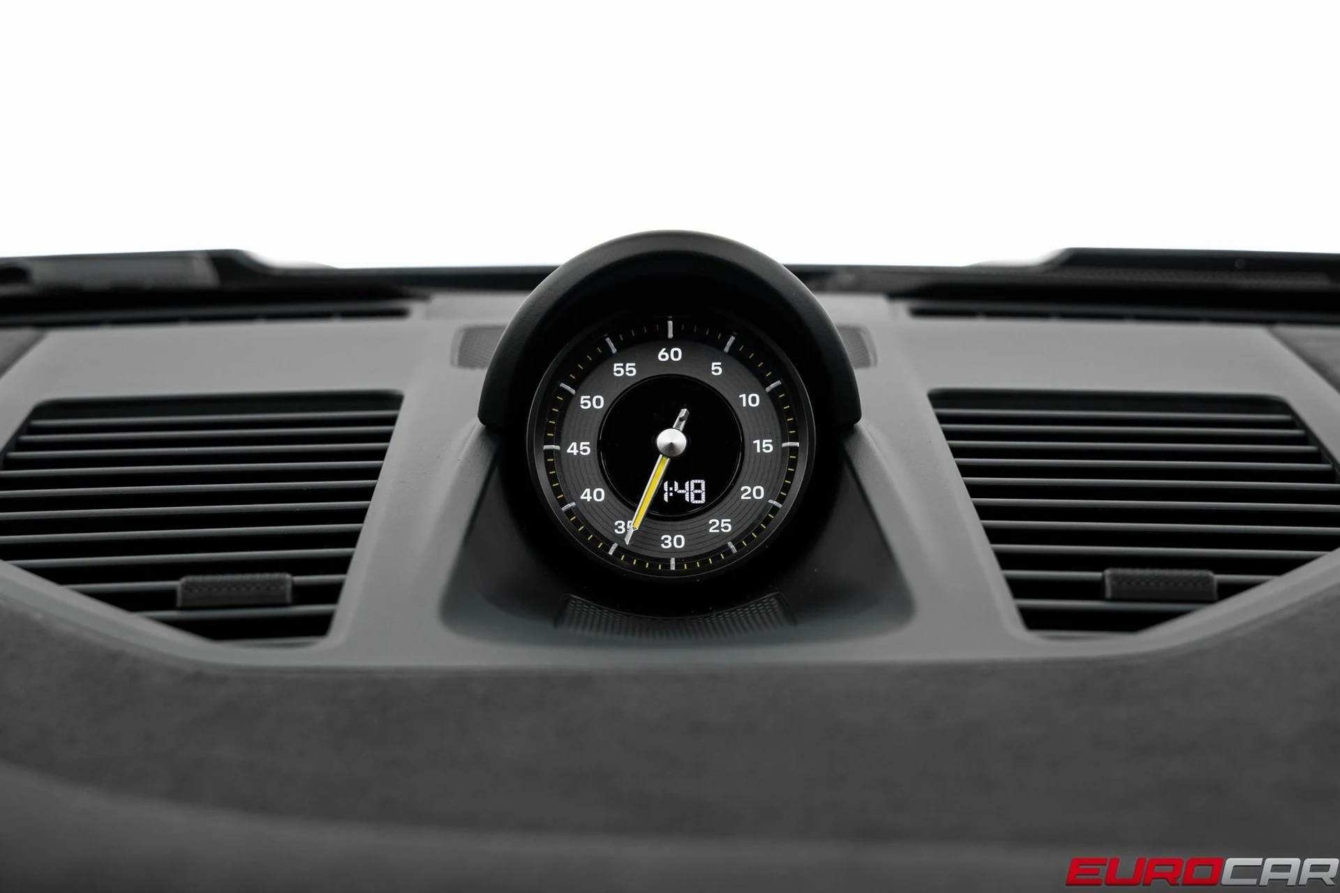 mph033_3801019977_image_34_fabf64292c