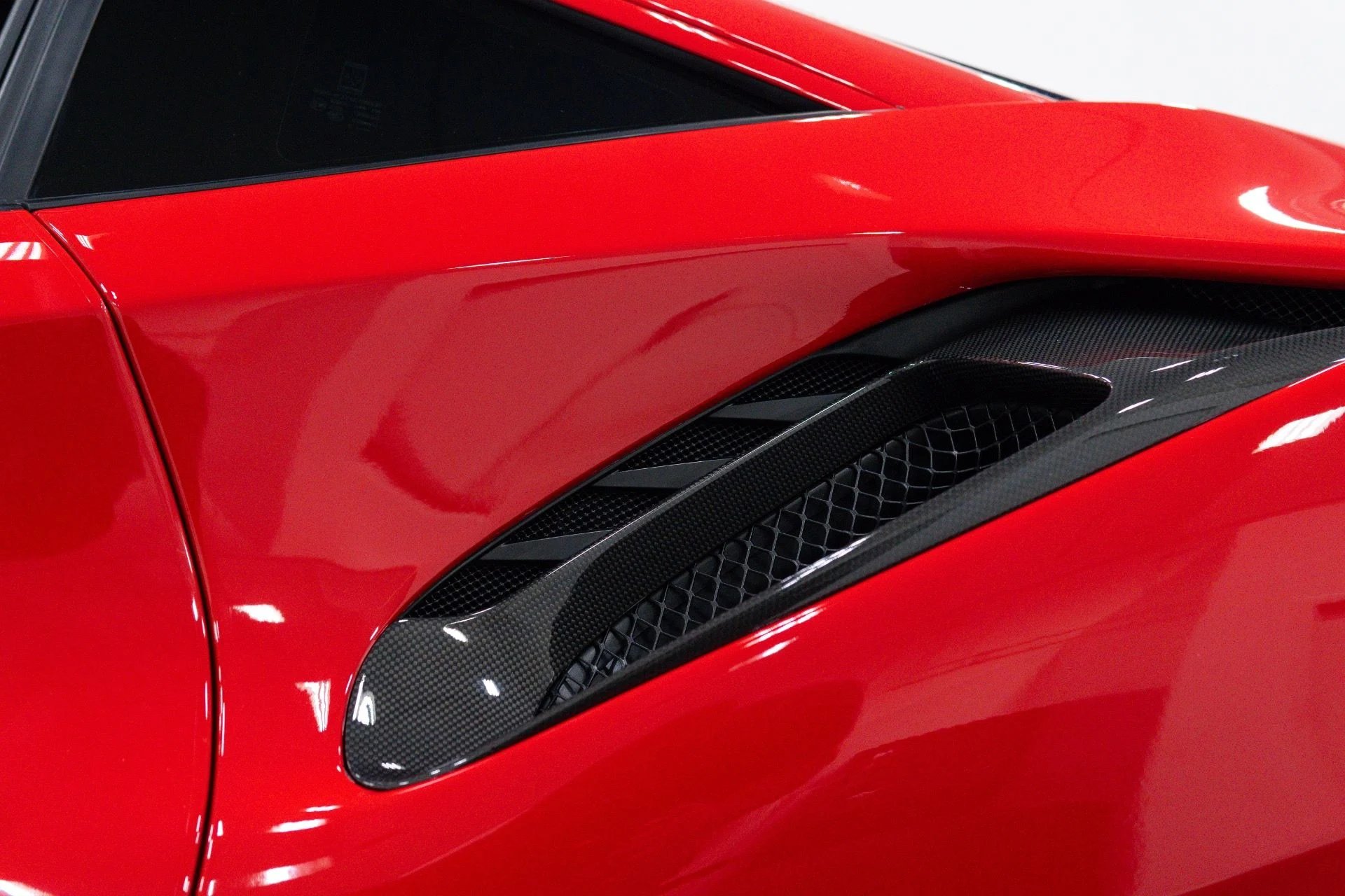 mph033_3804756744_Used_2020_Ferrari_488_Pista_1788470814_8fd99a1436