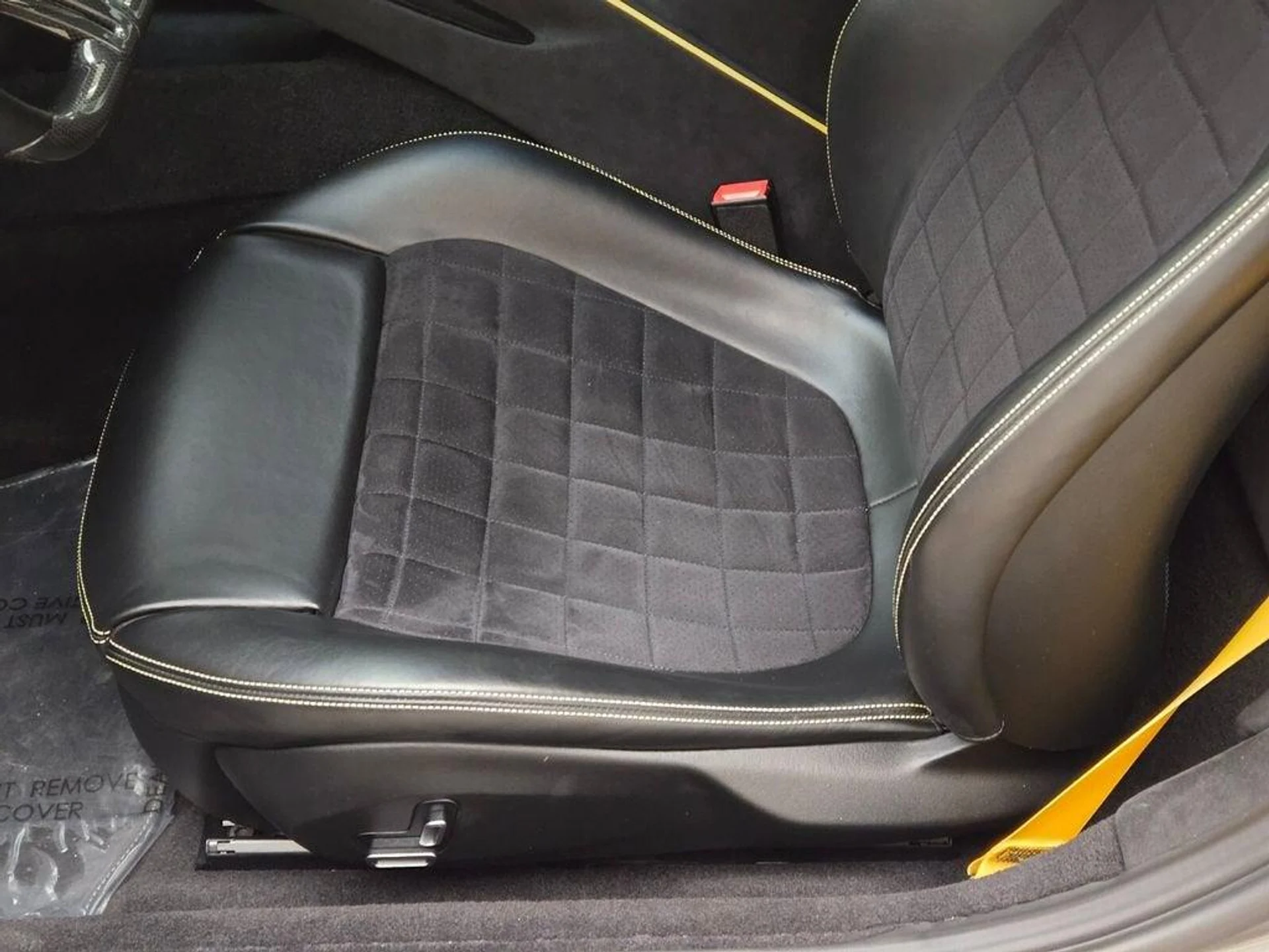 mph033_3825559821_Used_2022_Ferrari_Roma_1775292320_4d063c44fc