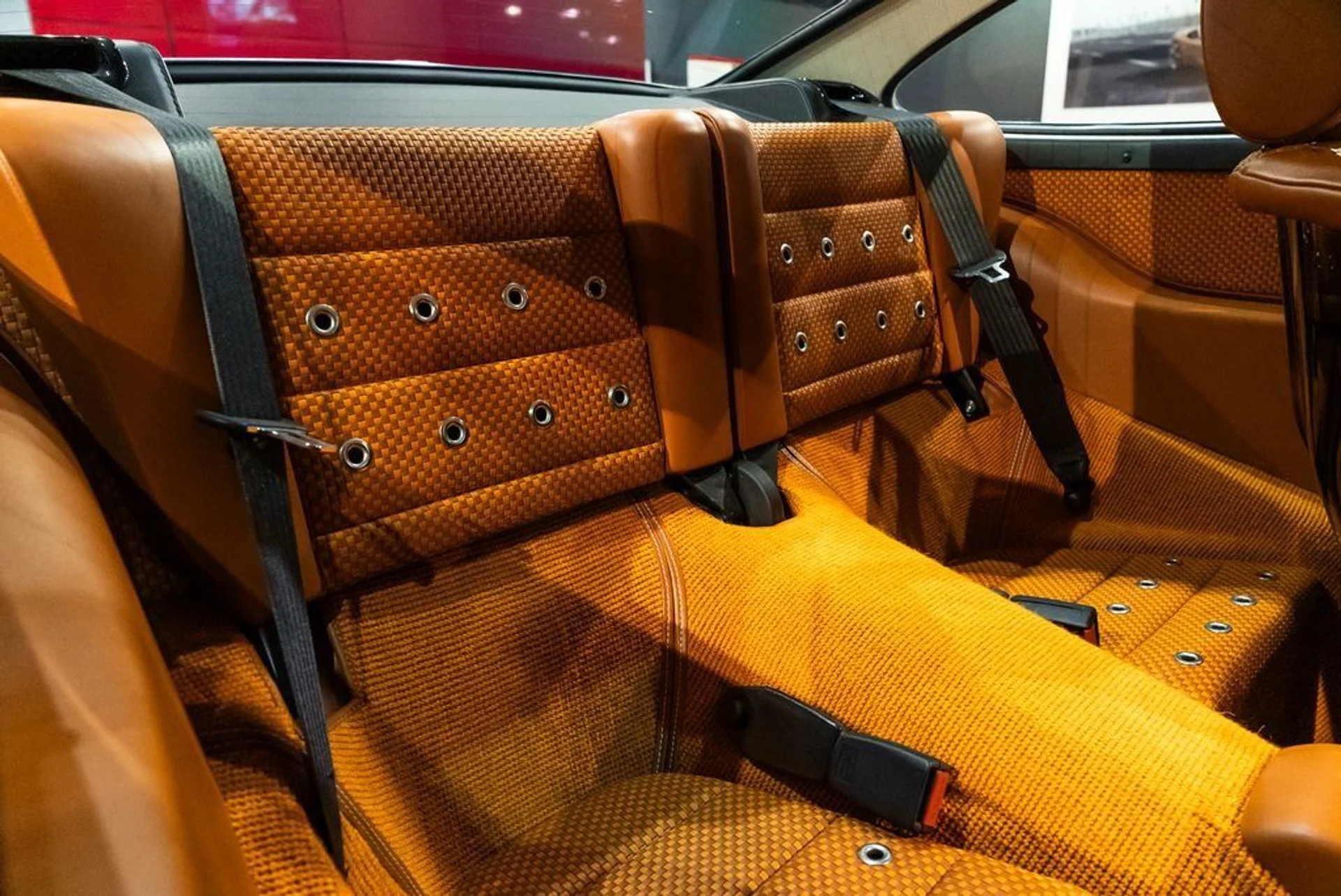 mph033_3826883491_e7f11827330d101e2639d219b96e7923_9244f8f133