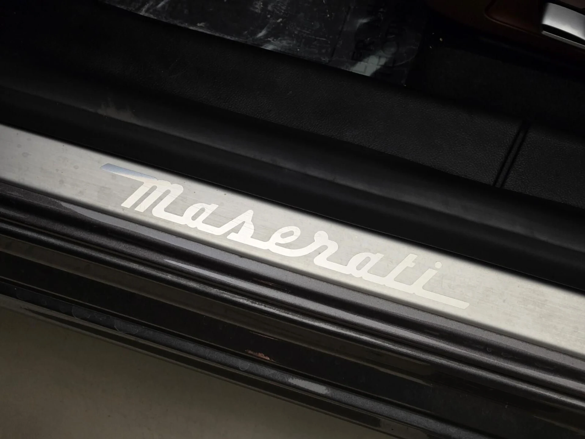 mph033_3827292862_Used_2022_Maserati_Ghibli_Modena_1763109009_d0d36a0753