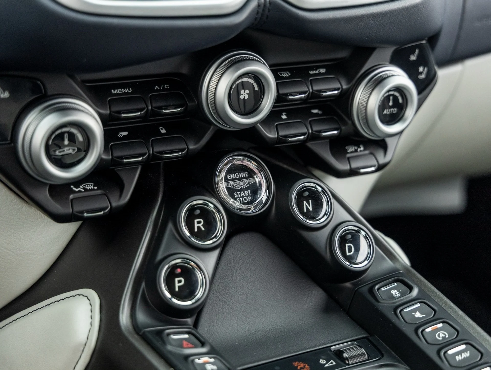 mph033_3828348356_34_44fd3e384f