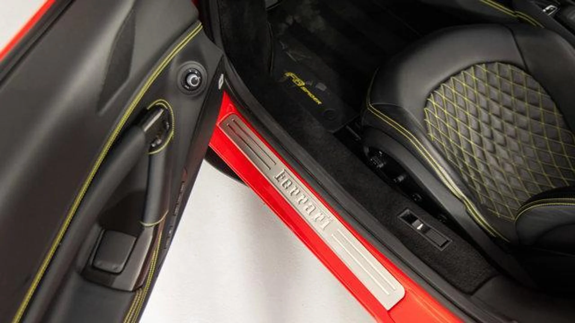 mph033_3835268771_V_Xvapb_Lq_Ug_DP_Bg_H_Vq_J4_LRGGG_Ij4_4c14cd5df3