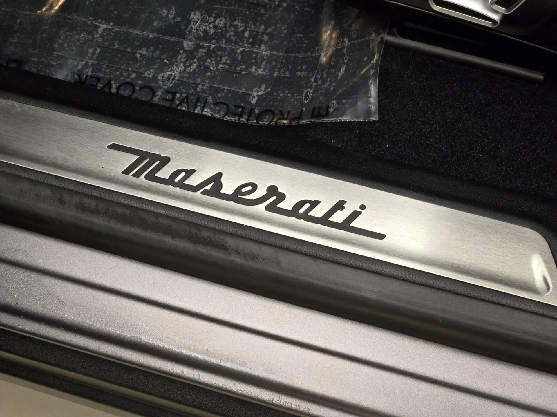 mph033_3839072588_Used_2021_Maserati_Levante_S_Gran_Sport_1763713745_20a15b6047