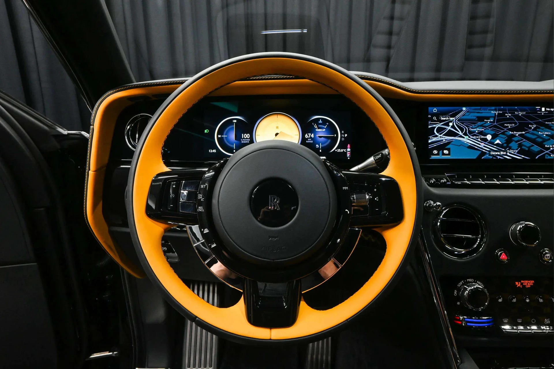 mph033_3845004781_f085d164_f6e0_49b8_b220_8fa938363d6f_202520_Rolls_Royce20_Cullinan20282502729_34_0b786b2668