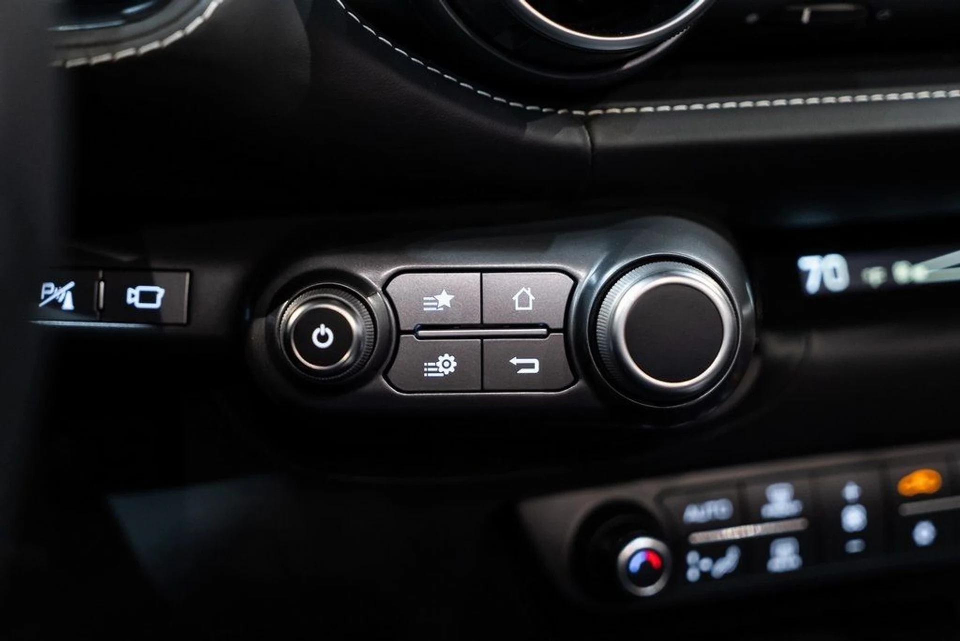 mph033_3851793897_54a574290b532b4604aefd69b4e60134_5b7cde8e44