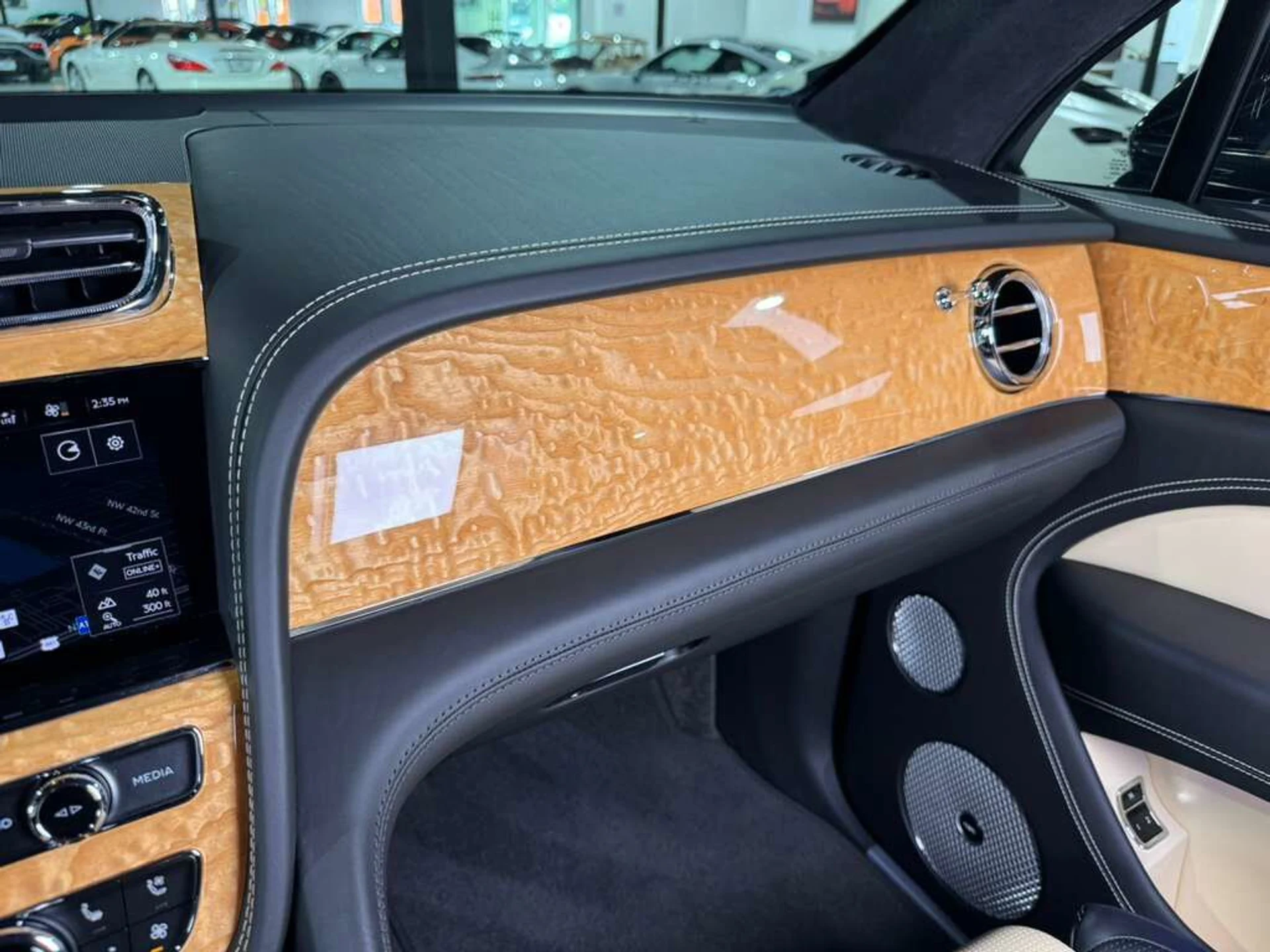 mph033_3856973686_c094bb45594b4857d50c1bef61a36740_d00b5d9775