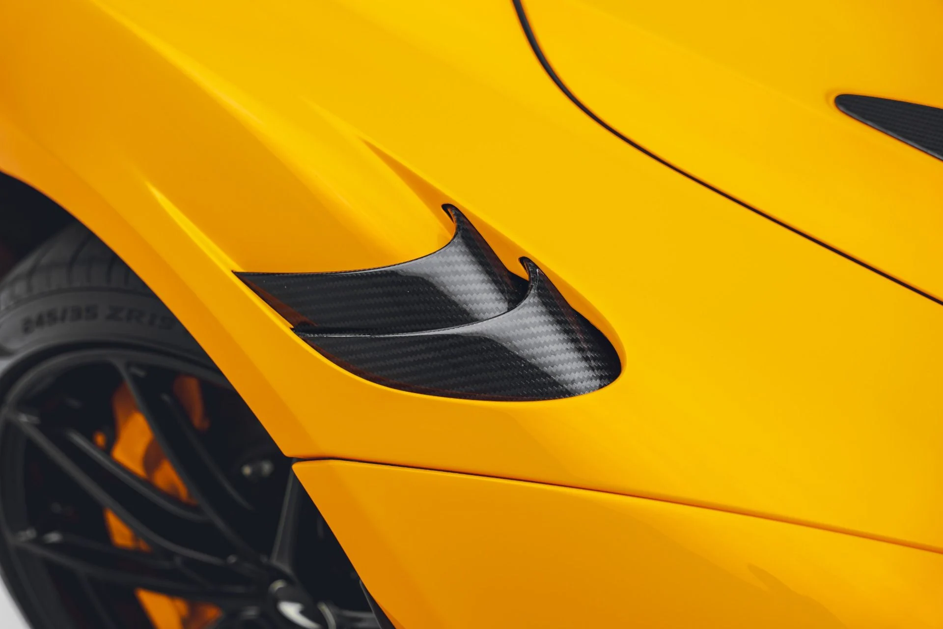 mph033_3857820239_Used_2021_Mc_Laren_765_LT_1781207970_ff95139986