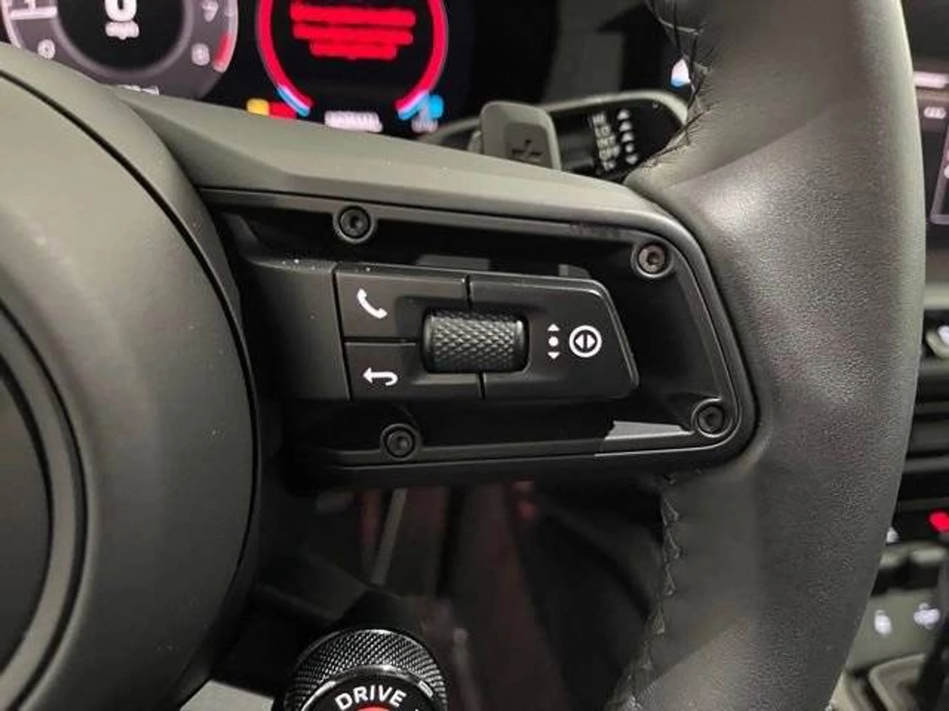 mph033_3897454042_4ca3928e67340118f3e50272e8c6184fx_33c21dd361