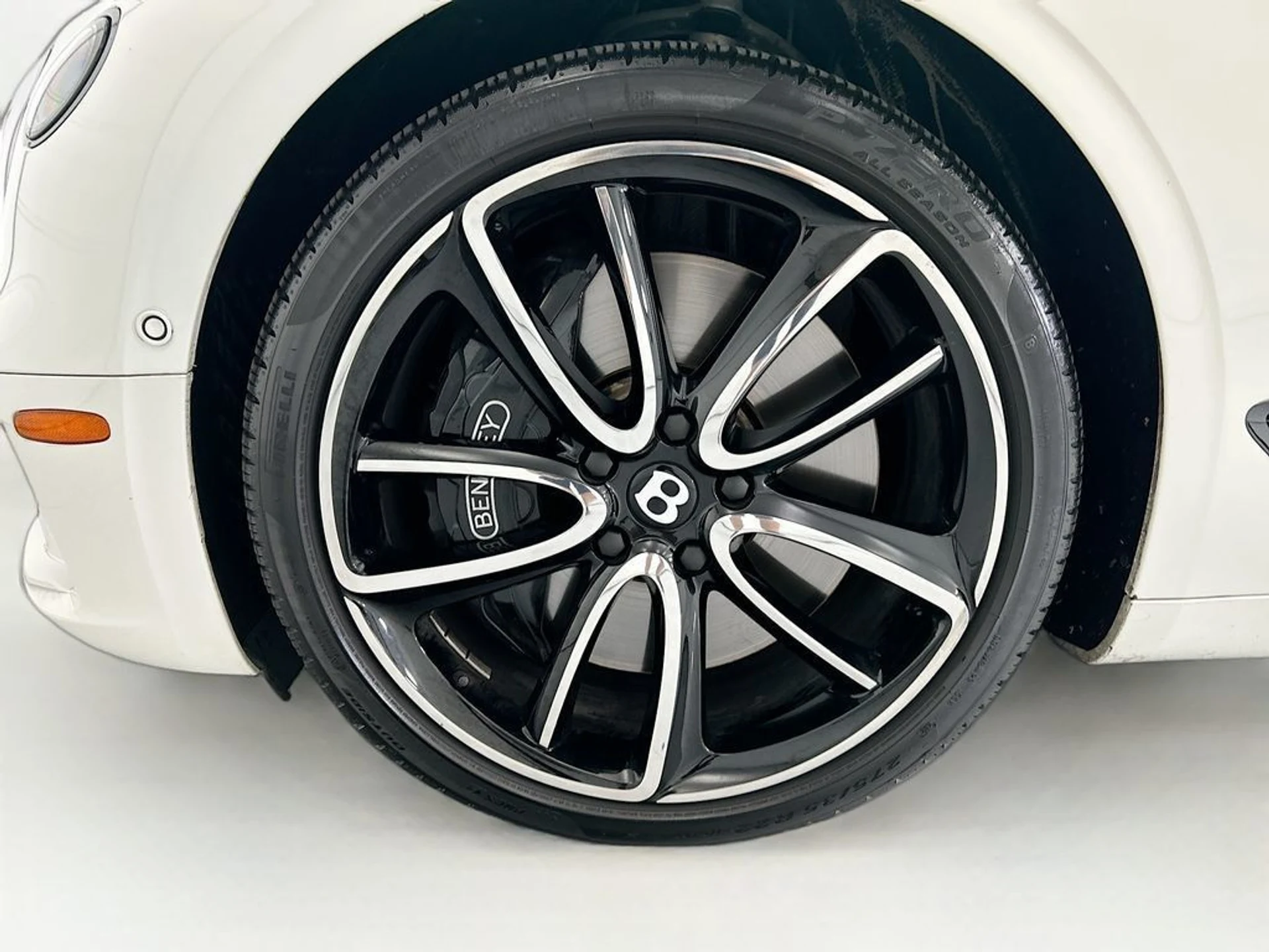 mph033_3897673526_used_2022_bentley_continental_gtmullinerconvertible_8119_23015868_34_1024_654b656a0d