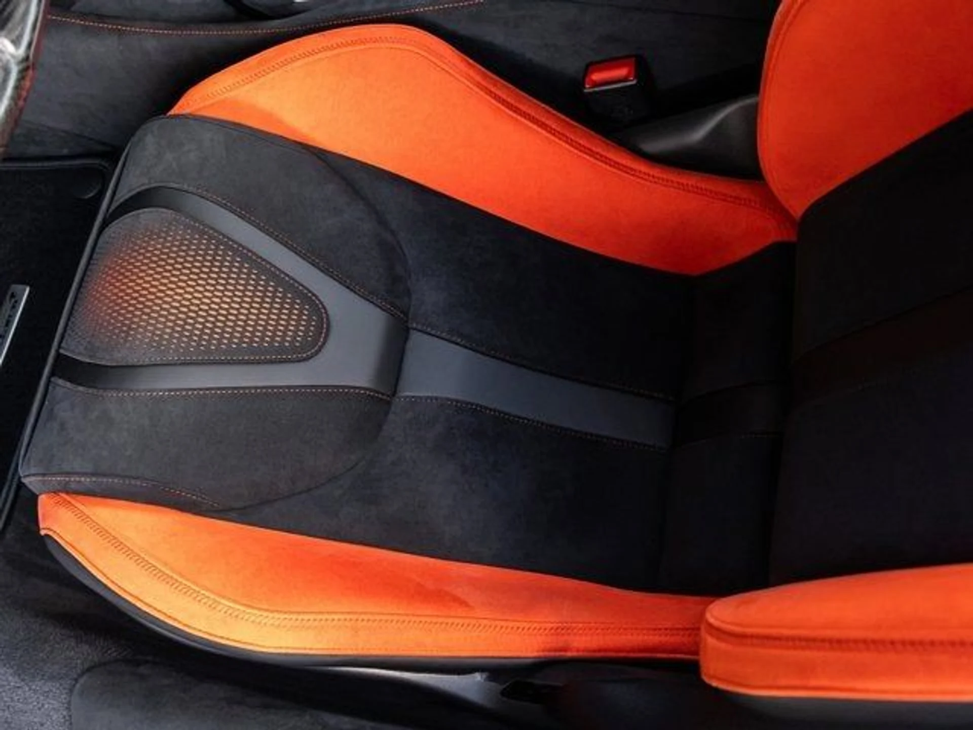 mph033_3903518453_34_9040316111