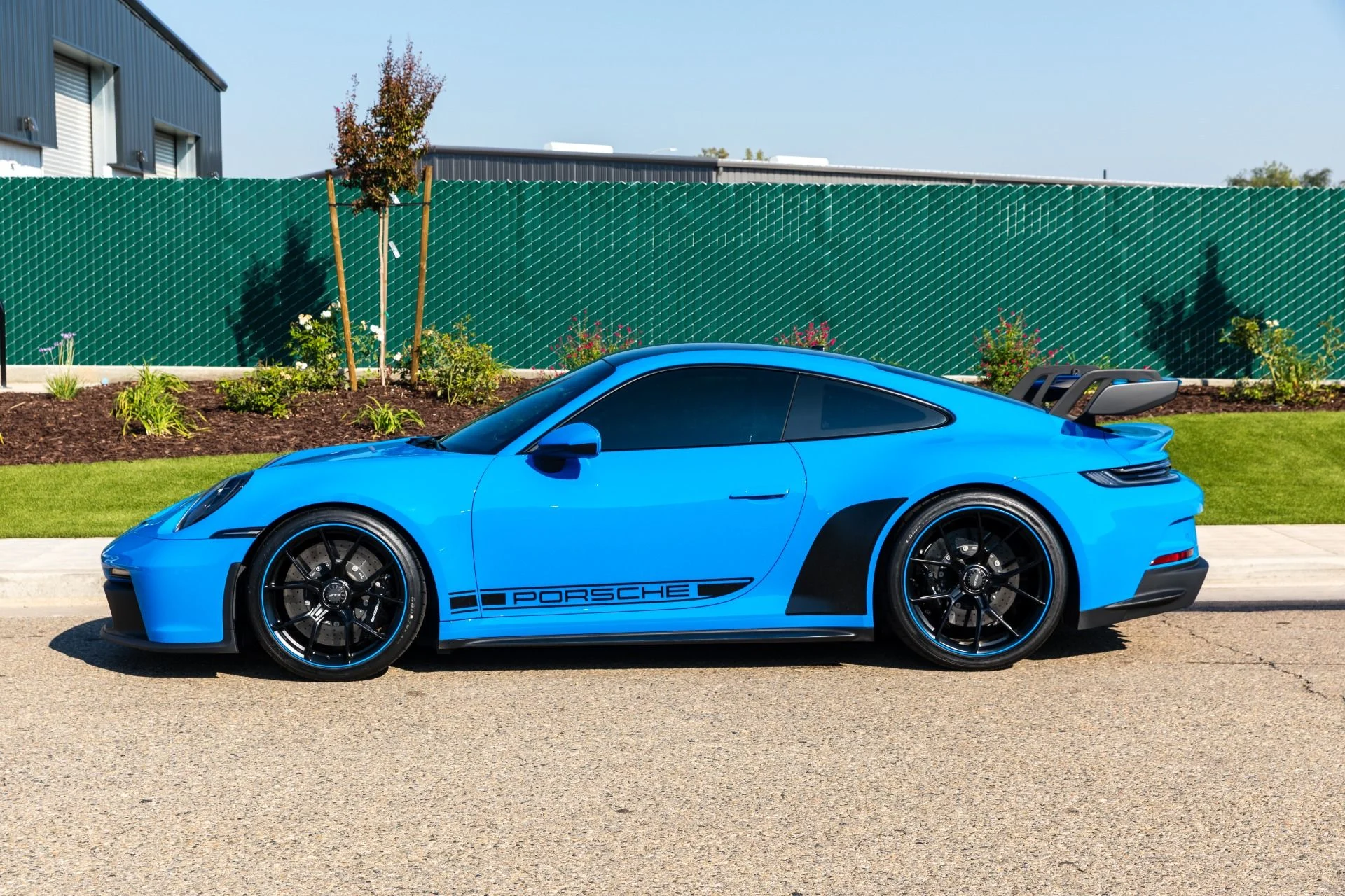 mph033_39268470_Used_2022_Porsche_911_GT_3_1769043467_3388f67031