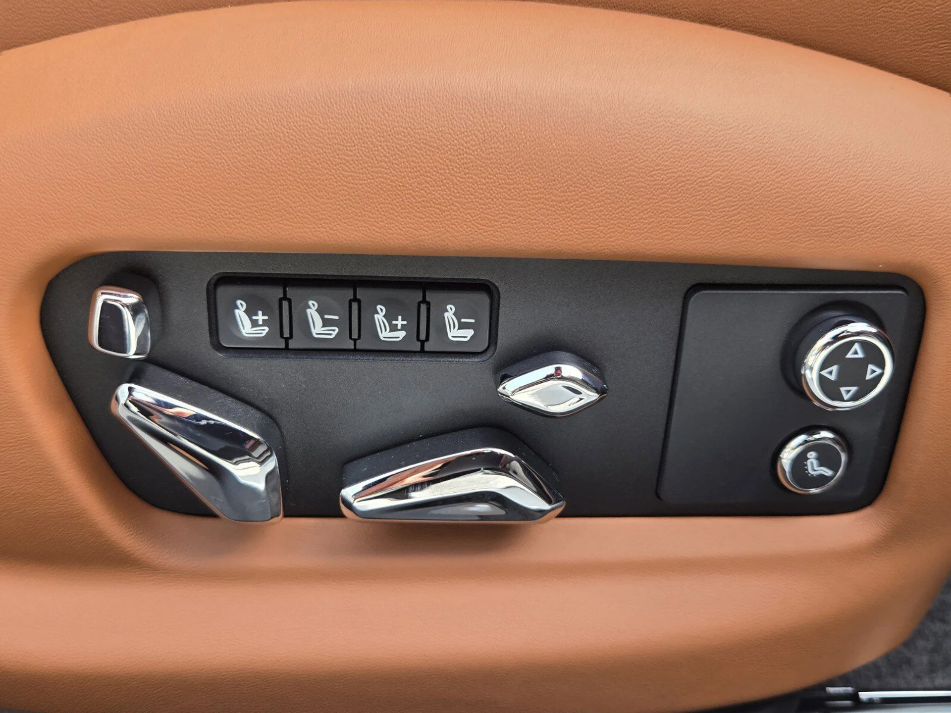 mph033_3940938284_7efcadc95c948dc56b13af044e11a9d8x_9850949576