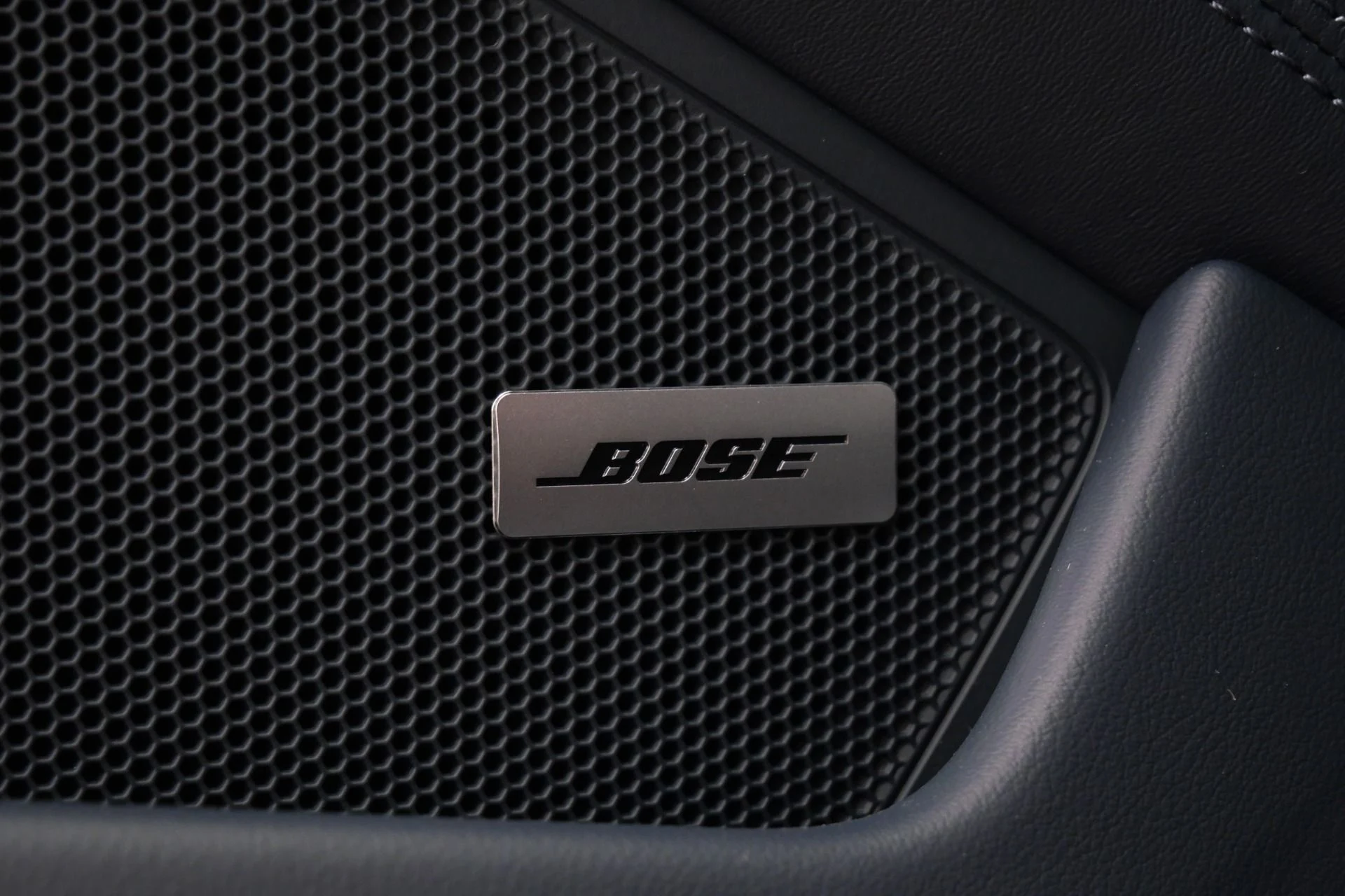 mph033_3952052289_Used_2025_Porsche_911_Carrera_S_Sport_Design_Package_18_Way_Seats_Carrera_Classic_Wheels_1775922258_02318044d3