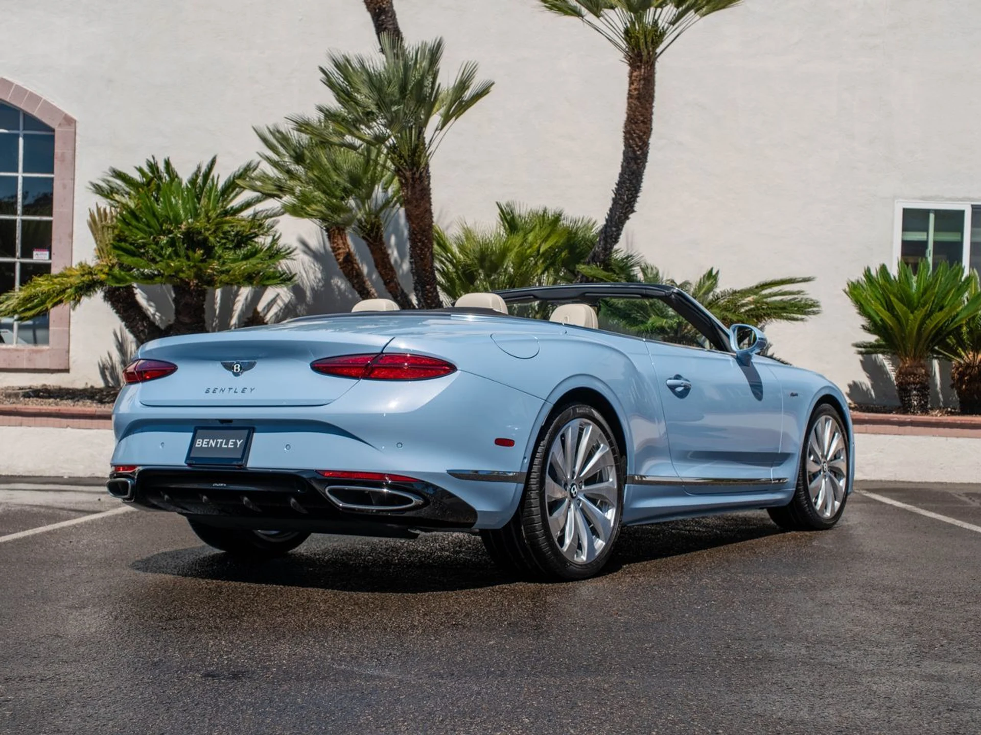 mph033_3963259325_e7f1942b1cb95ba045966087b6d61e91x_34211bd2ed