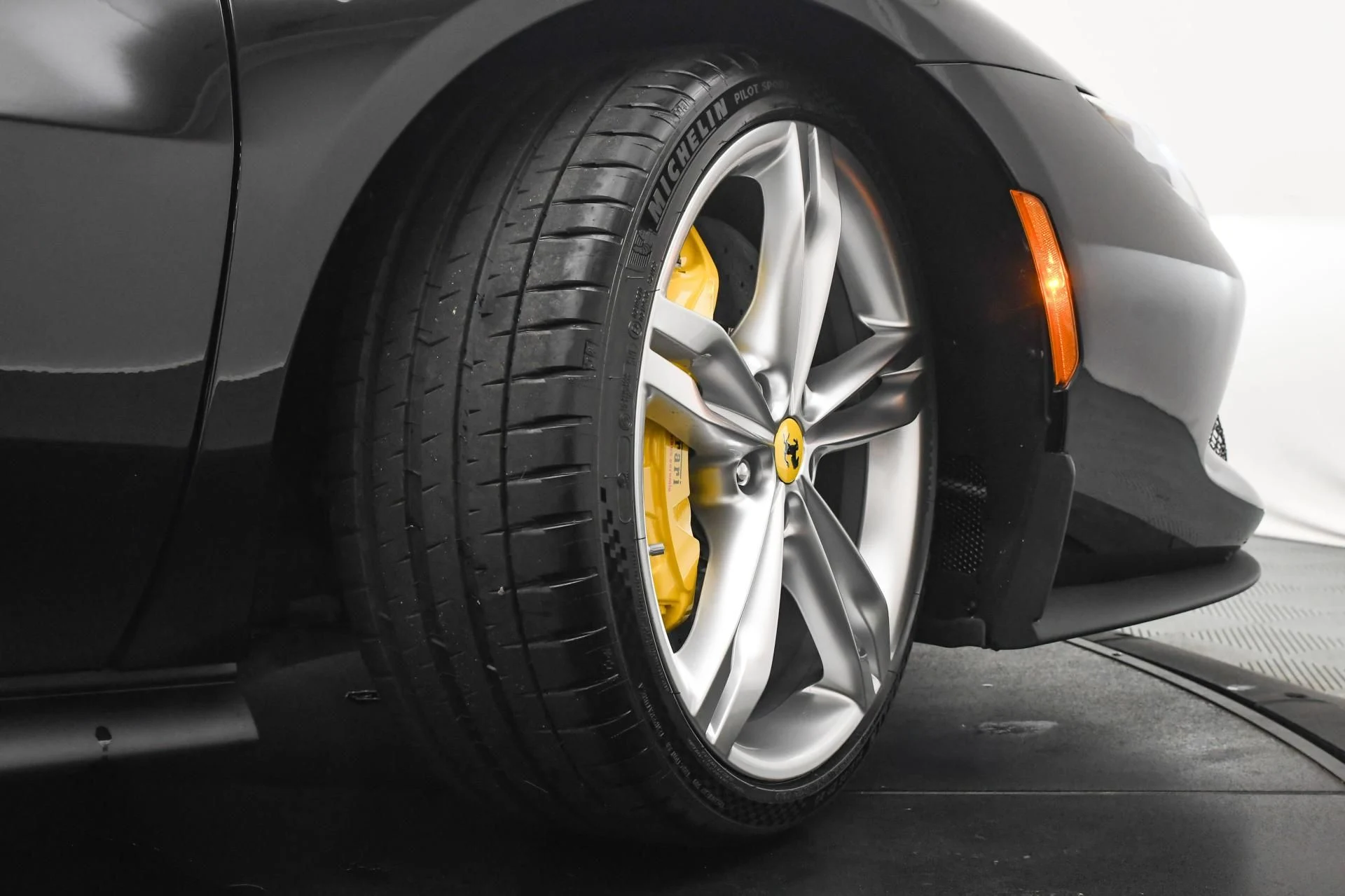 mph033_396533386_Used_2024_Ferrari_296_GTB_Coupe_1754726618_ab7b02dc93