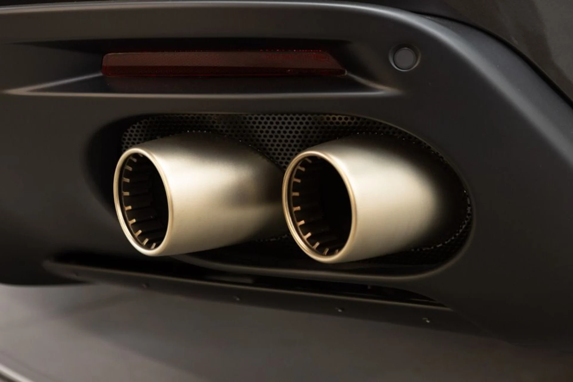 mph033_3965615274_Used_2024_Ferrari_Roma_4fce54fe8c