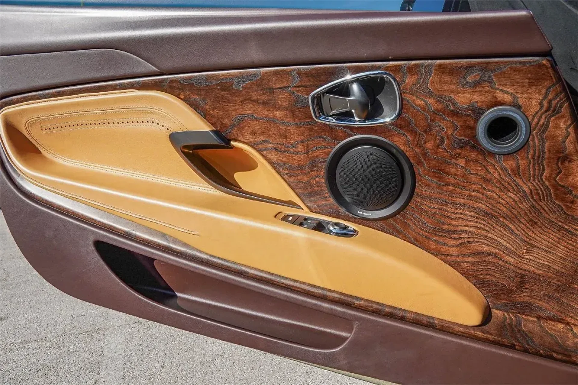 mph033_3965642971_e0f7053a41fe42deab034c20f8b77386_cf751cabdf