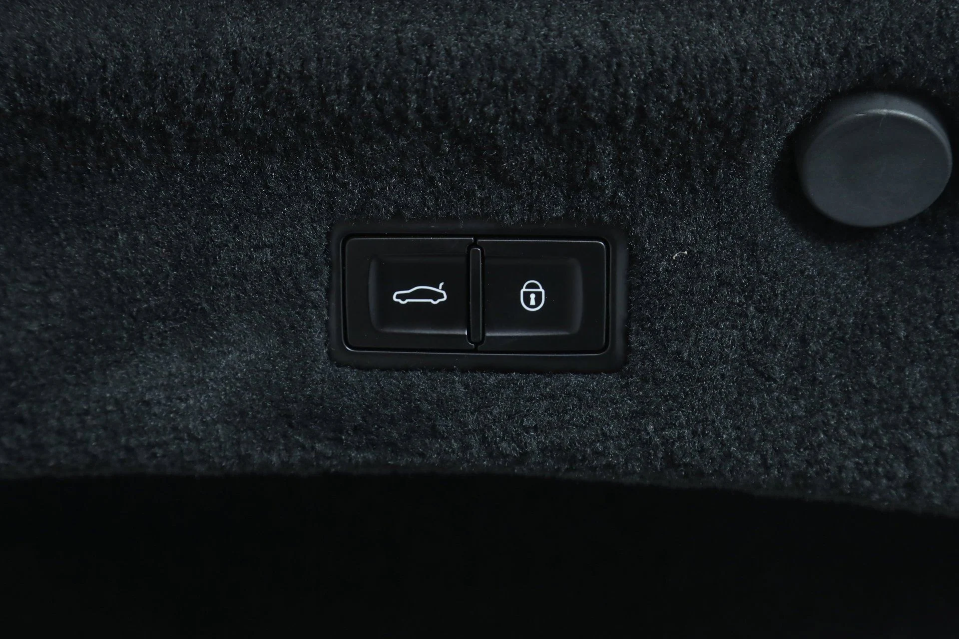 mph033_3988864216_34ae7301256158af51d3e6911824fe33_5f80537129