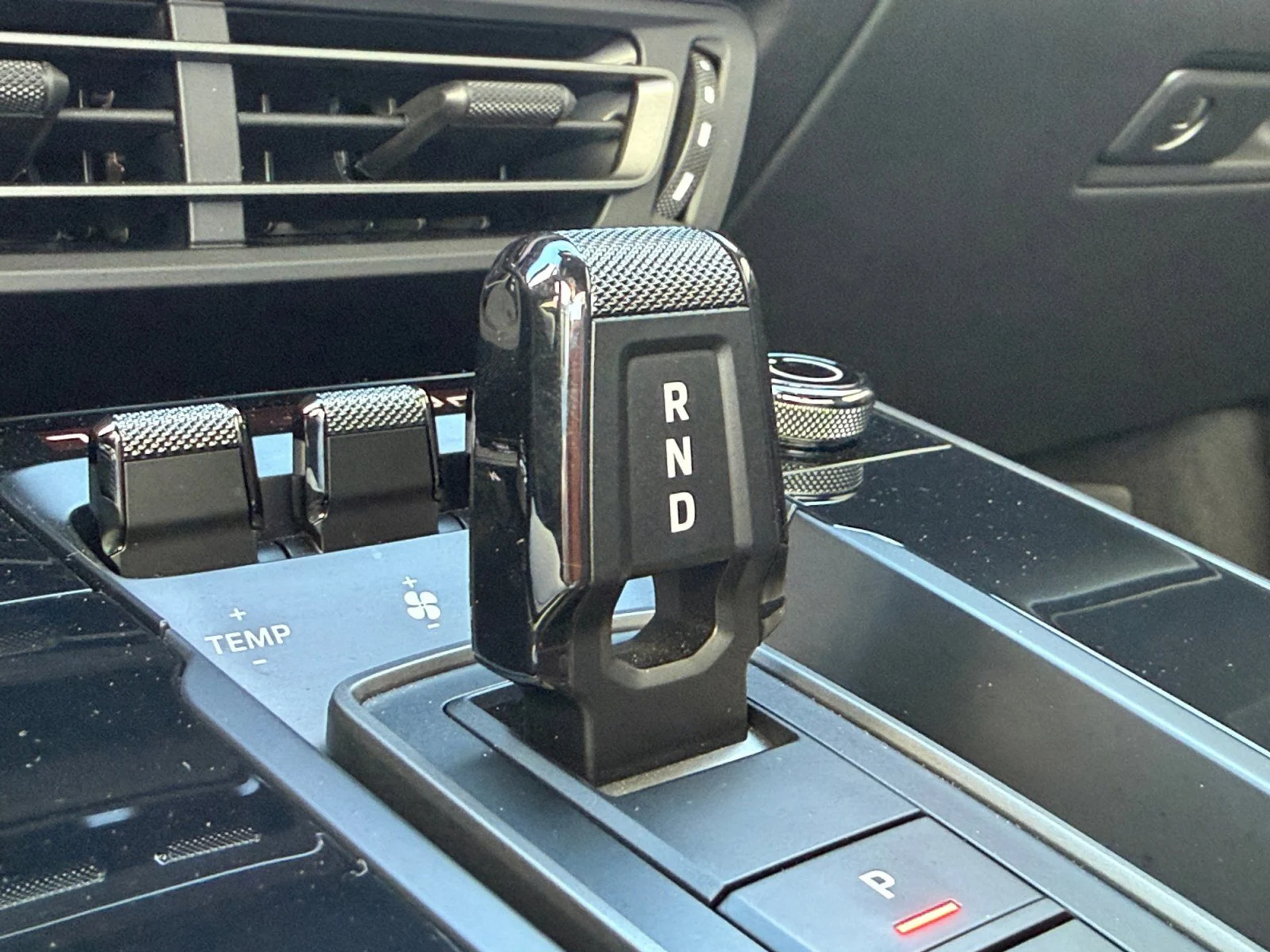 mph033_4003068409_265b80266bbbadca3f10f36150e9c530x_3623688d85