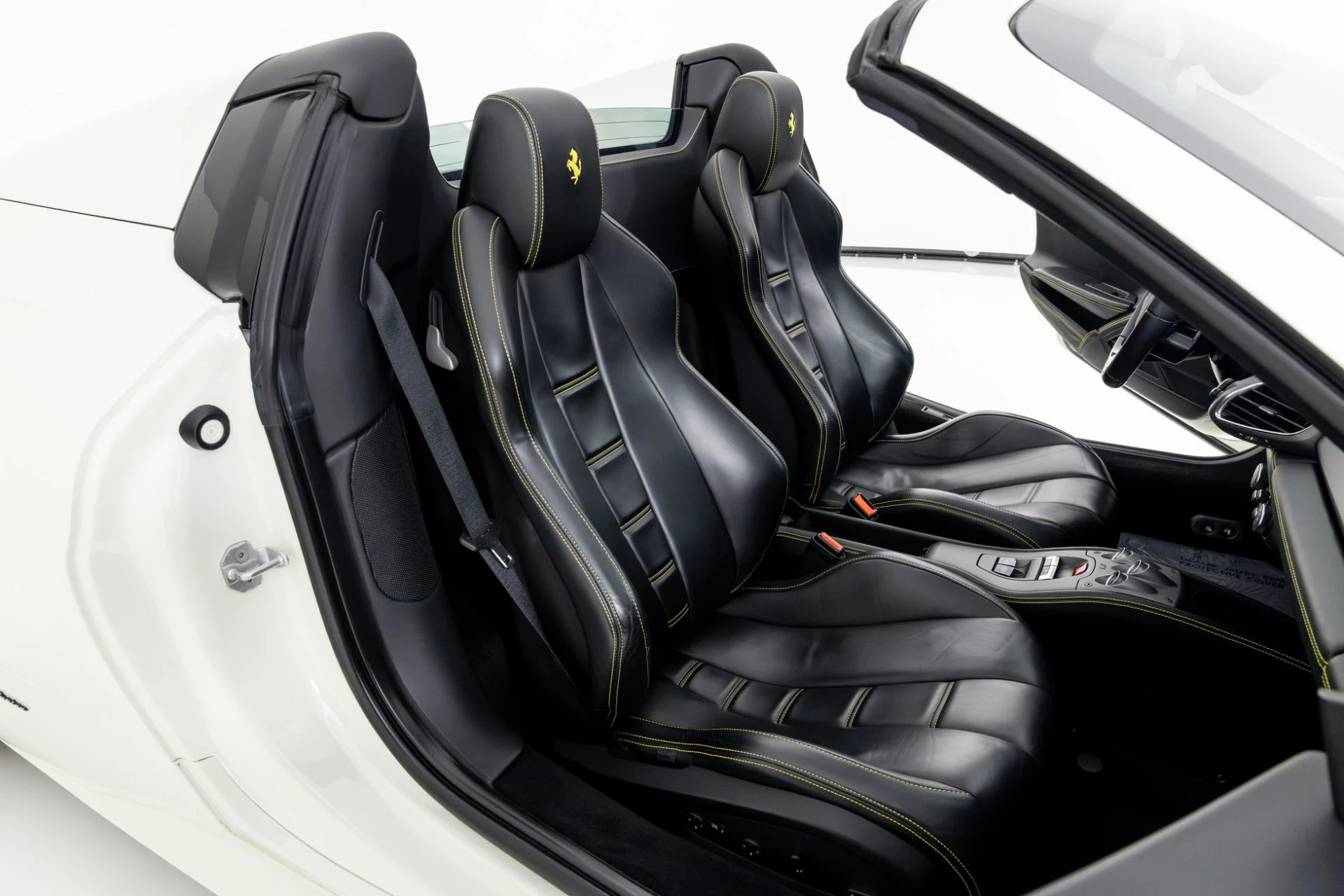 mph033_4014428713_Used_2015_Ferrari_458_Italia_1766013372_88f087ebf8