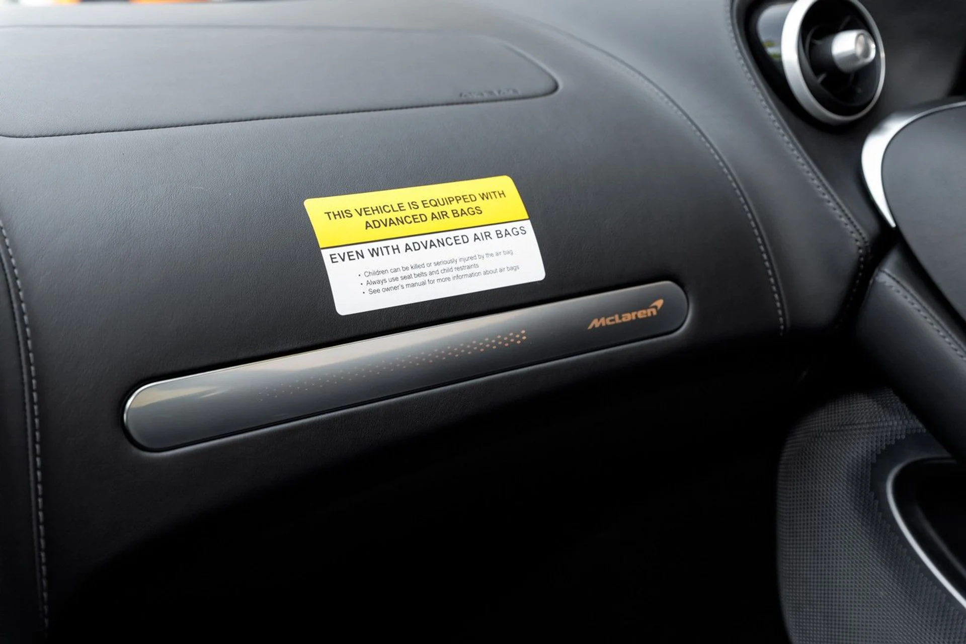 mph033_4022640146_671_p34_l_58d5e04d77