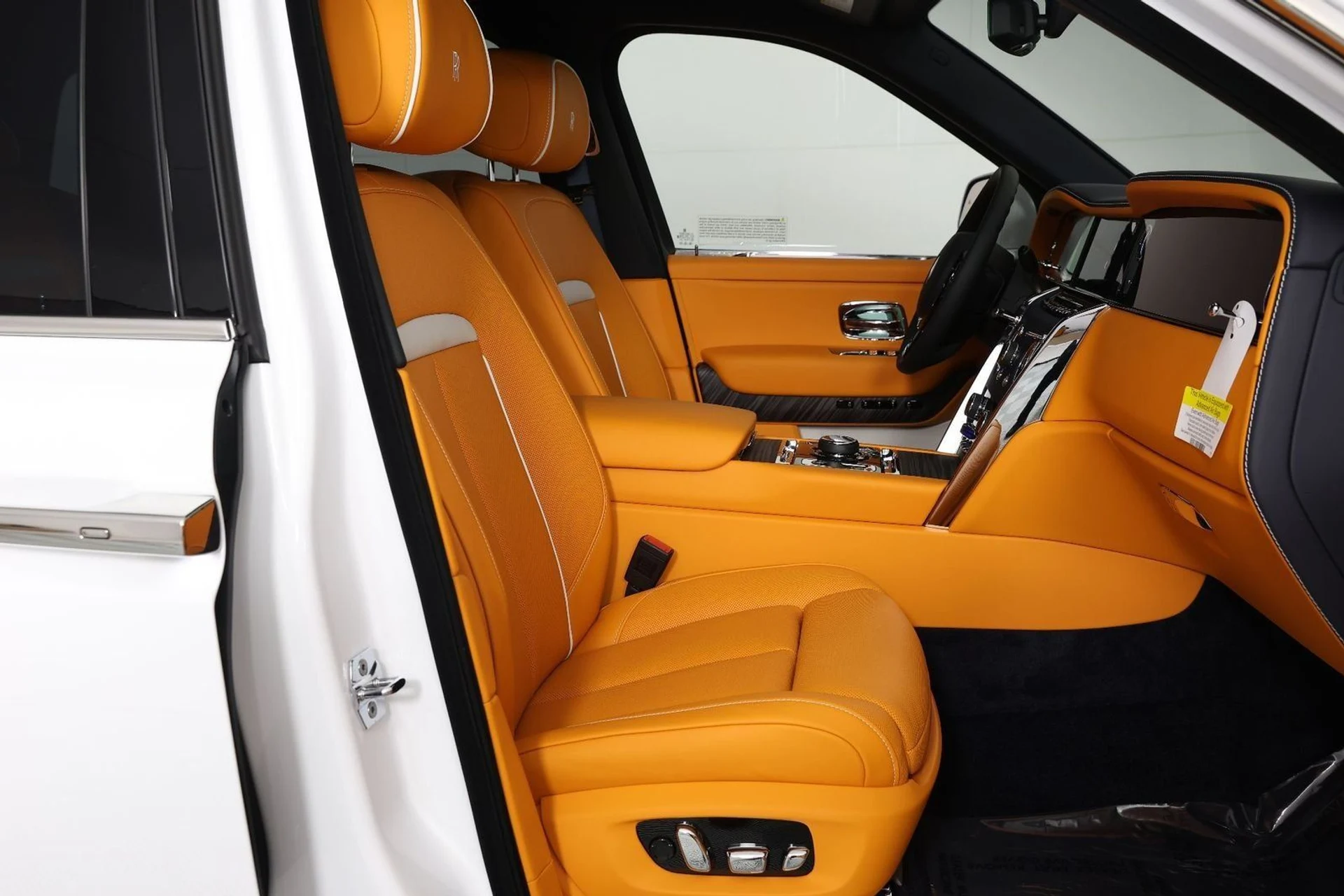 mph033_4025781919_a9653eff340edd2152ad5316f75c4815_6889960002