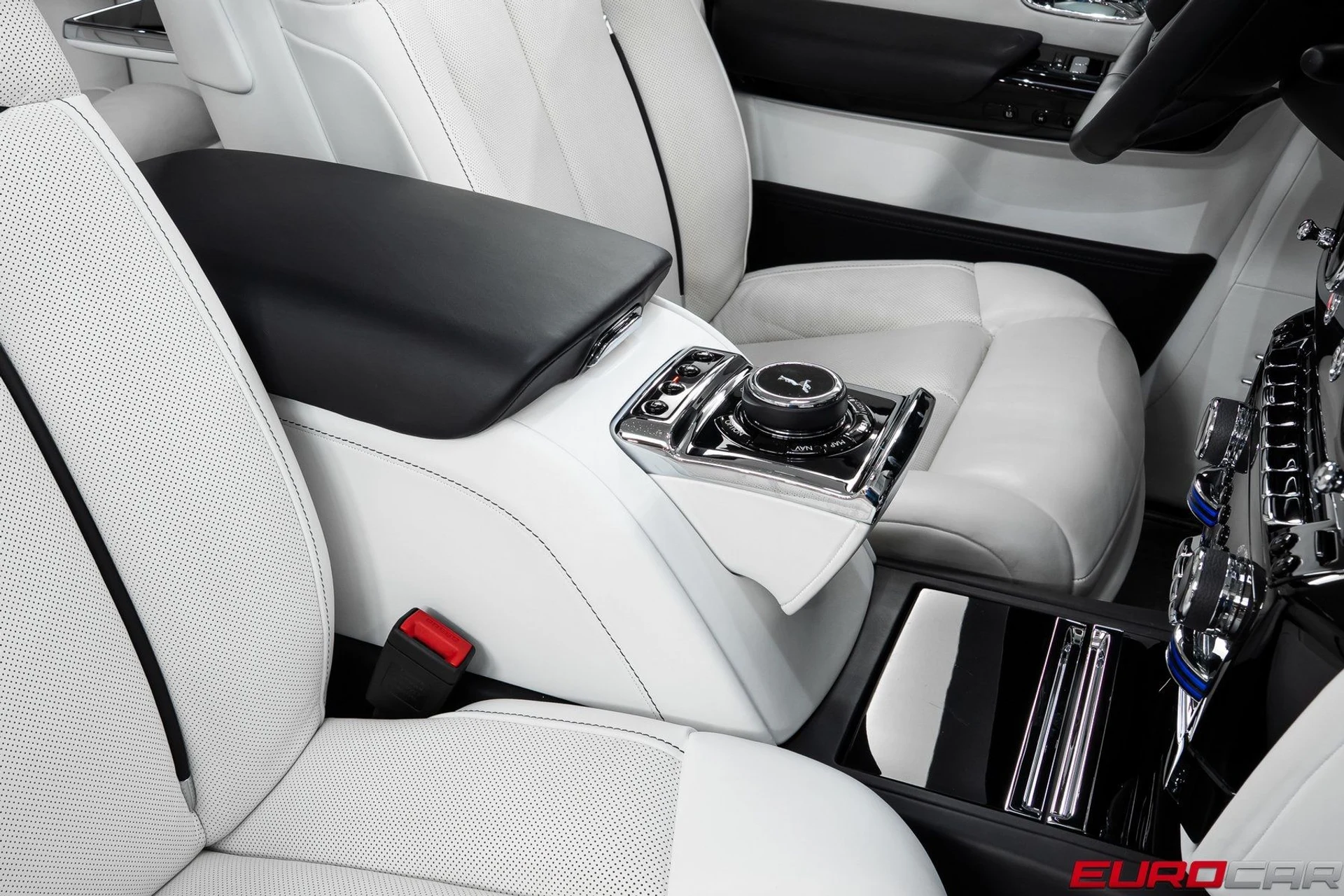 mph033_4034014215_image_34_bef6ca2a72