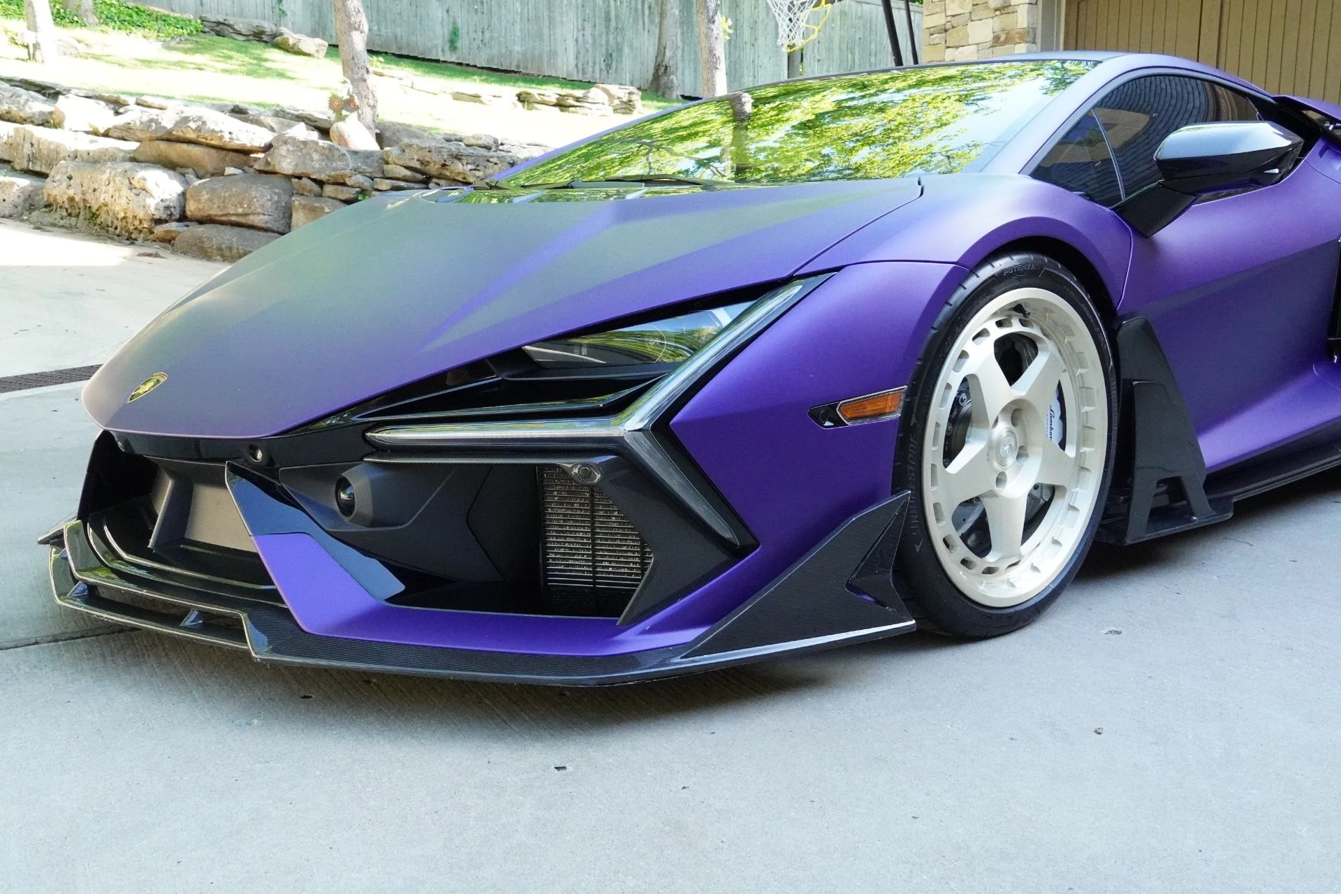 mph033_4035143047_Used_2024_Lamborghini_Revuelto_1781191894_99325a857b