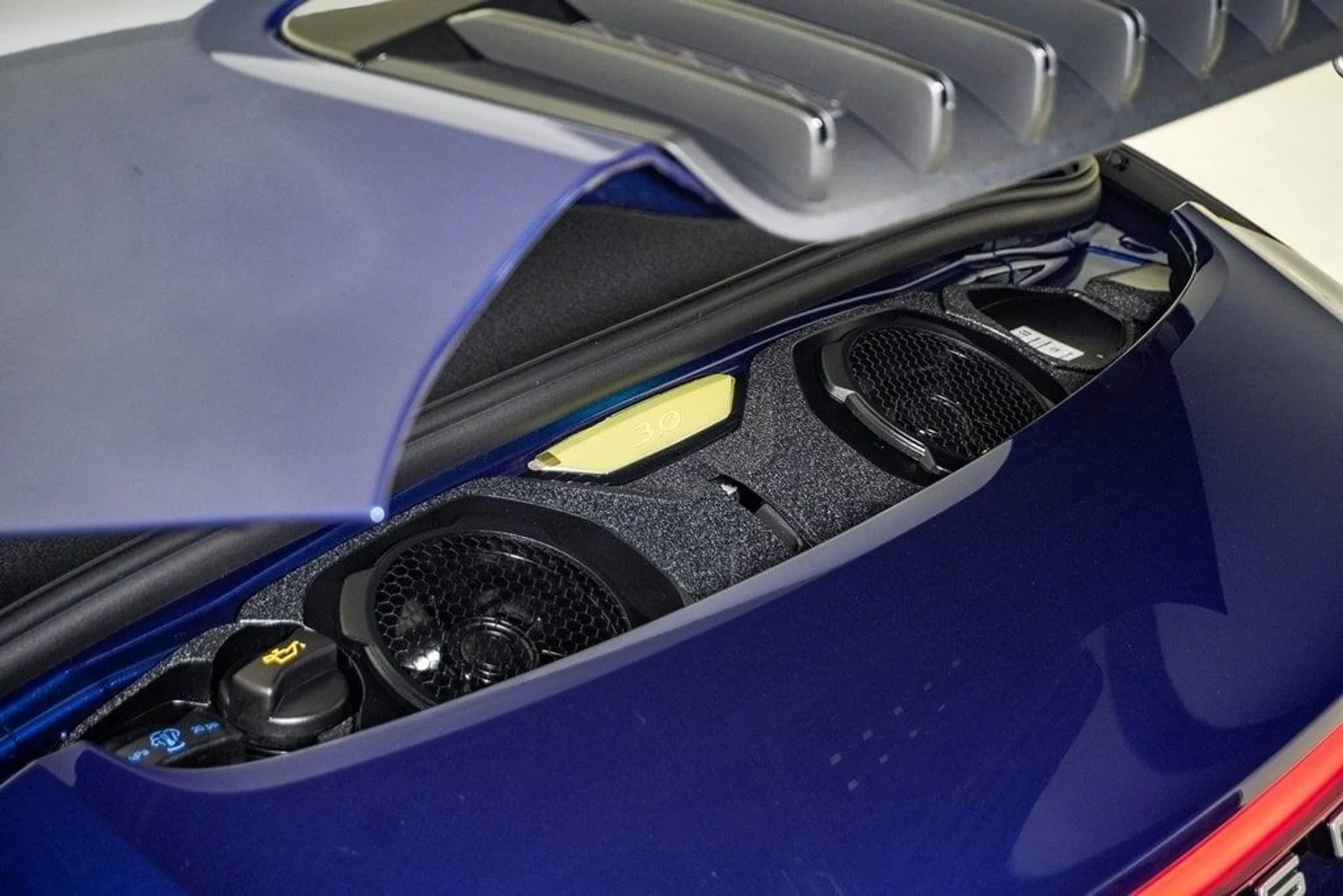 mph033_4043572831_1926258b94355bc066e7d64ade3b65ffx_980d501e46