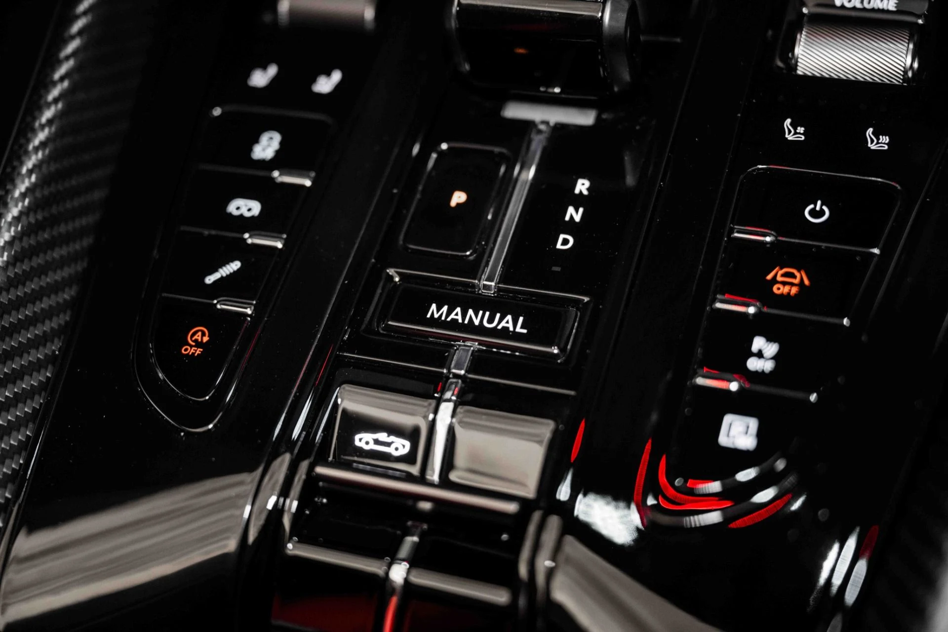 mph033_404867151_Used_2025_Aston_Martin_DB_12_VOLANTE_Volante_1726938733_11eb40d808