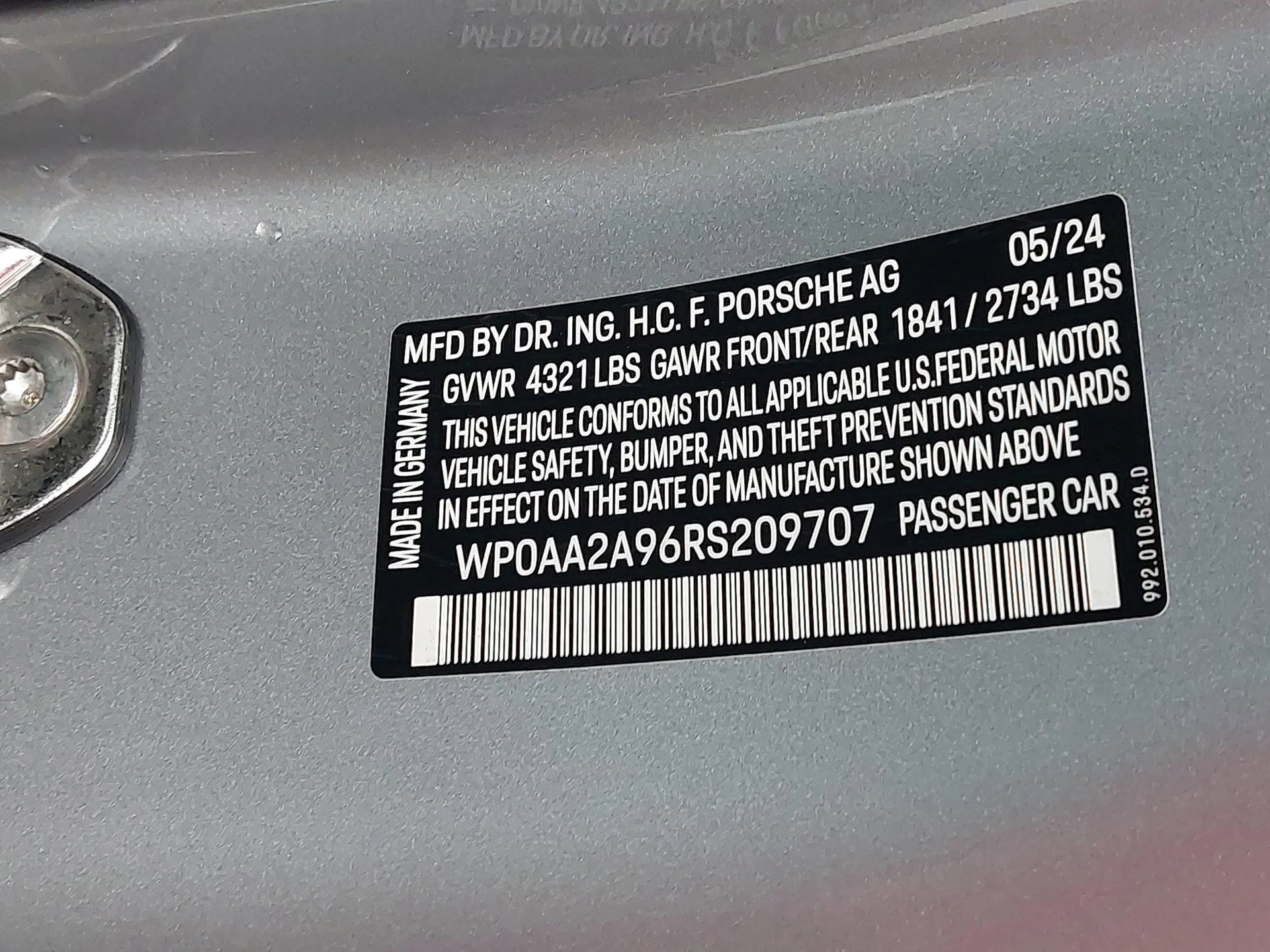 mph033_406162495_dd9f5ac79767587975337d87ff5382e6x_5cce6d1d43