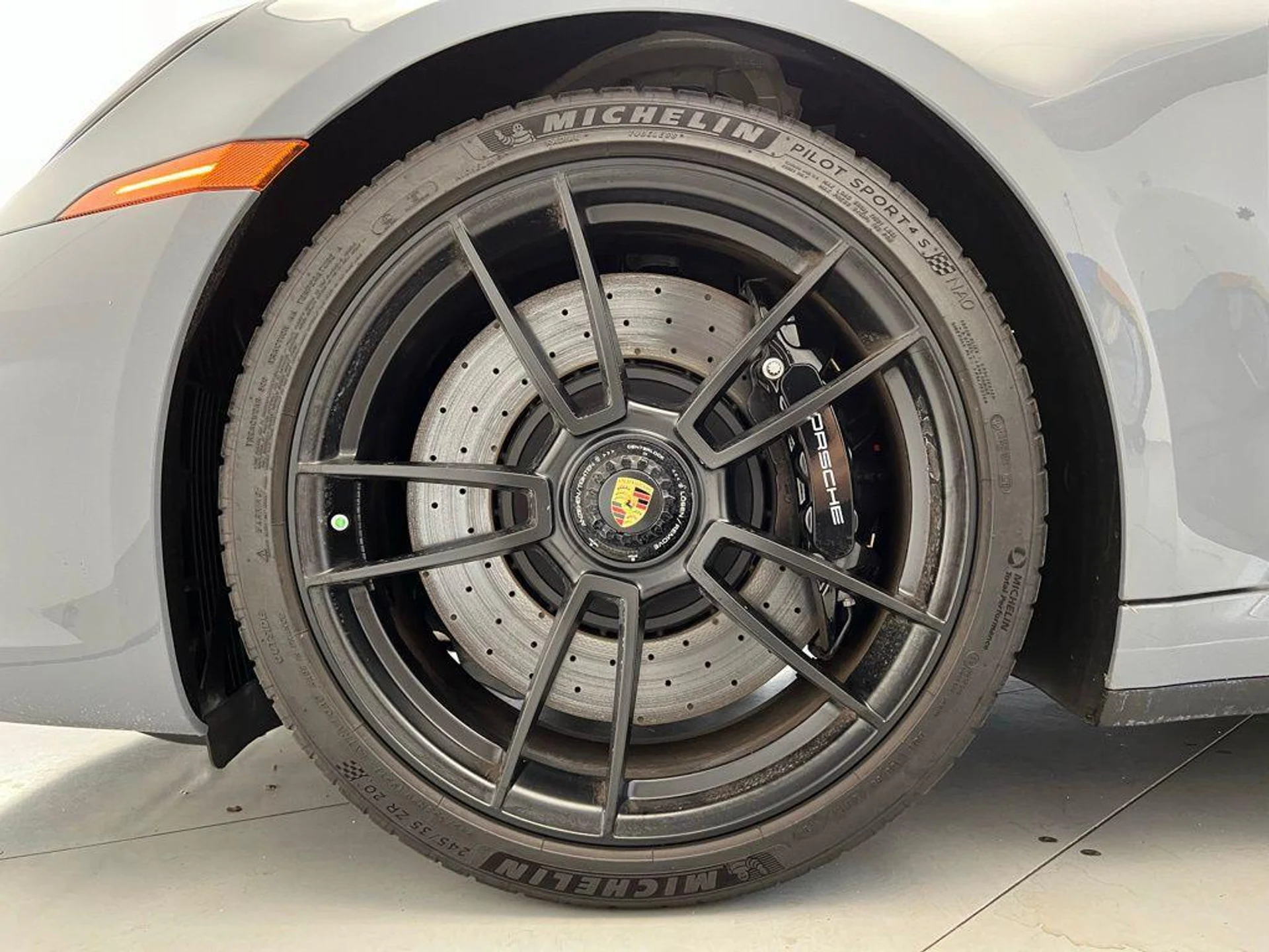 mph033_4063767256_LUA_0_G_Y_Au_ZF_0hqp_3_Kbi_SV_4_FT_4_Q_d6b4e49407