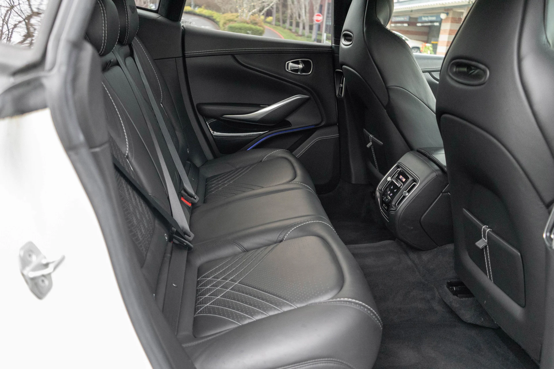 mph033_4070626696_34_57947b81a2